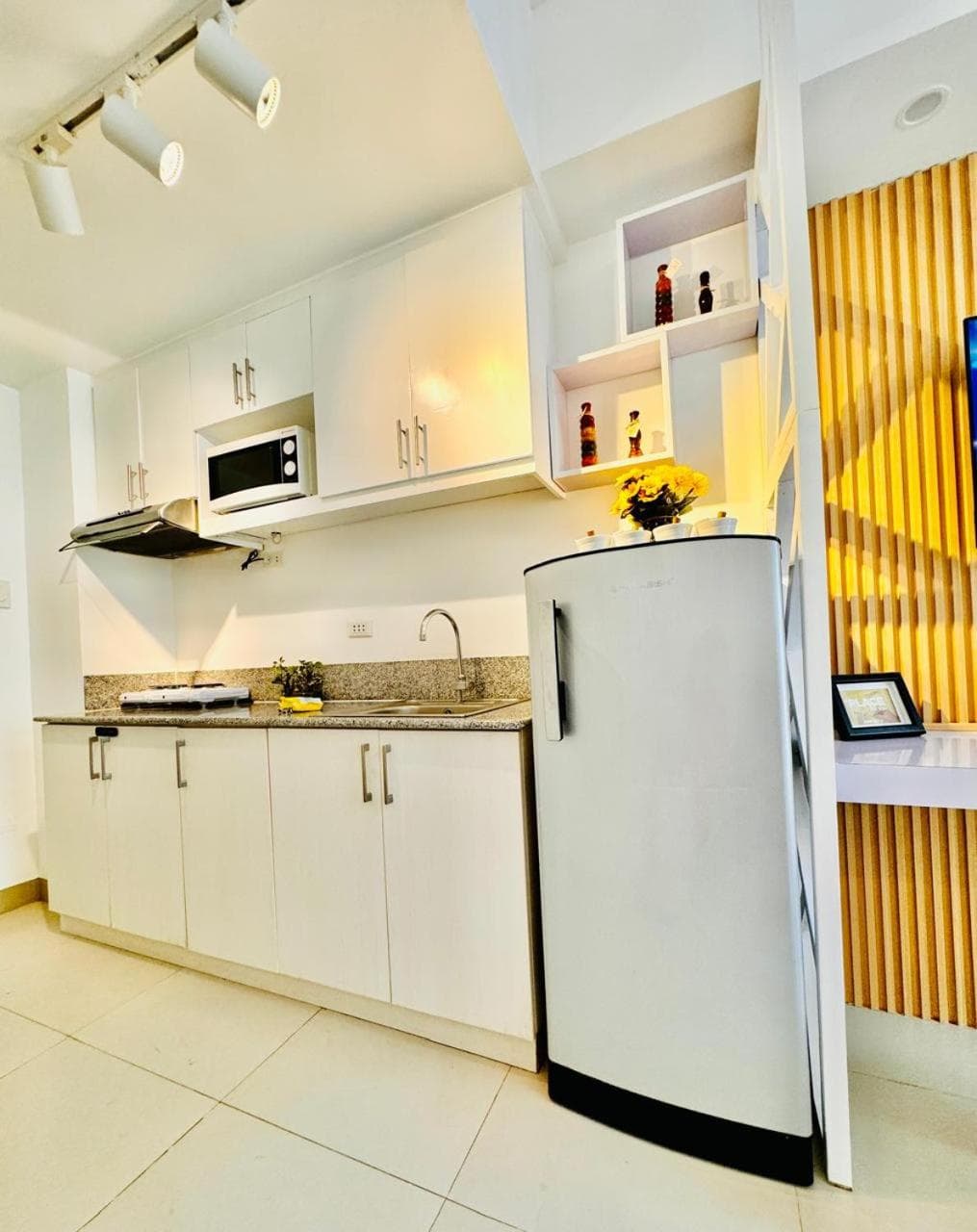 Beatus Nest Tagaytay Tower A photo 8