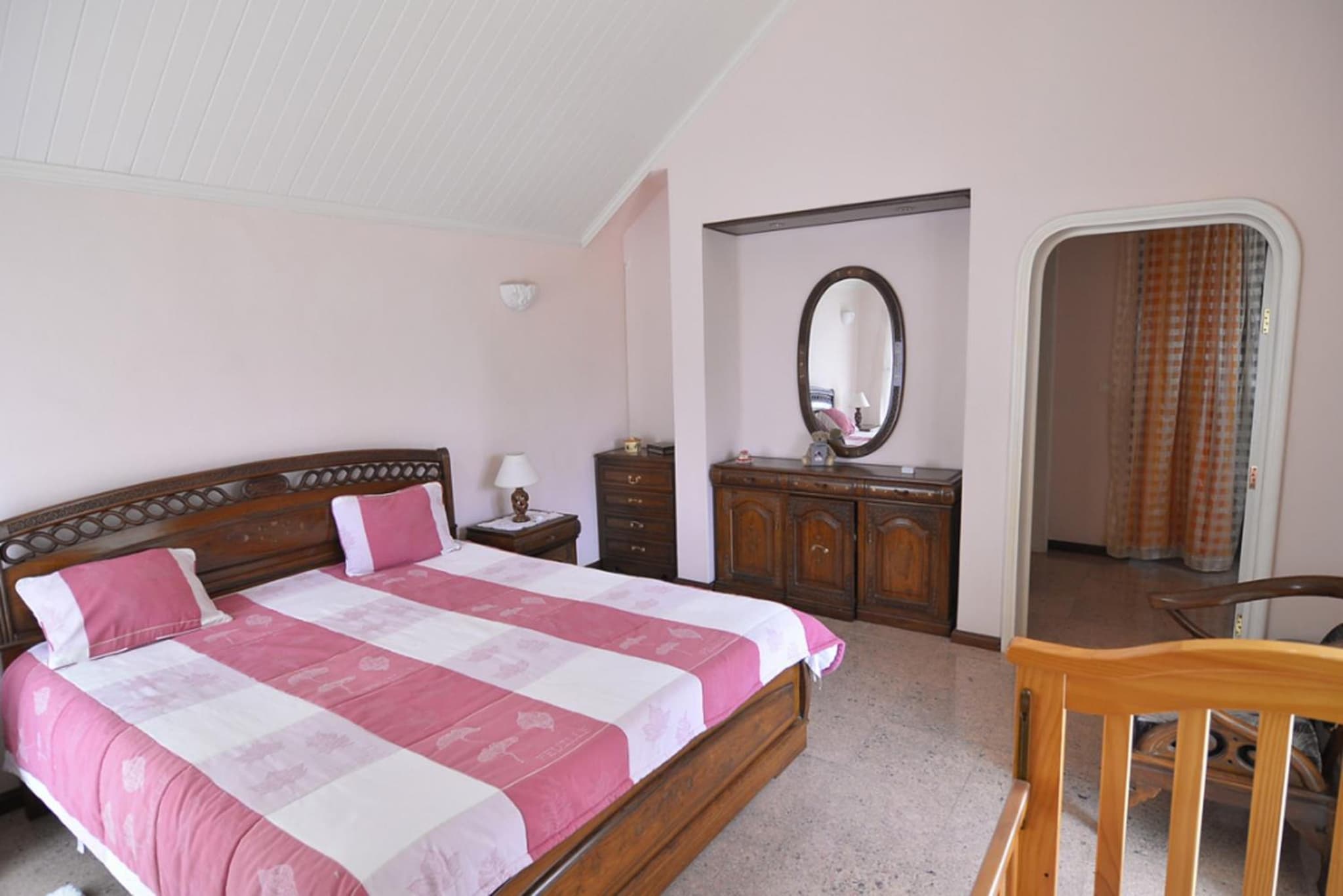 Spacious villa with sea view in Trou D'Eau Douce photo 2