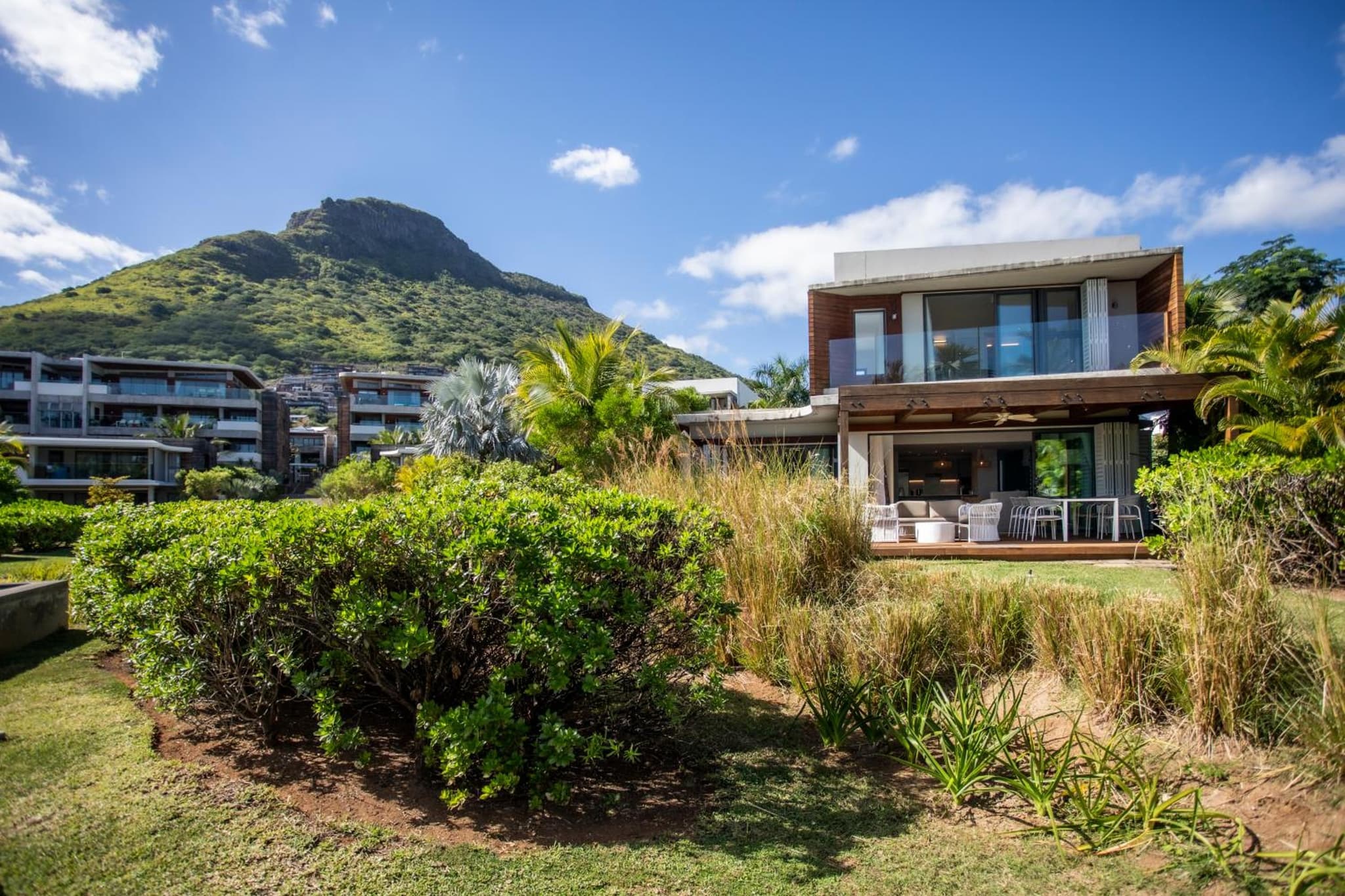 Beachfront Villa Private Pool and Beach photo 8