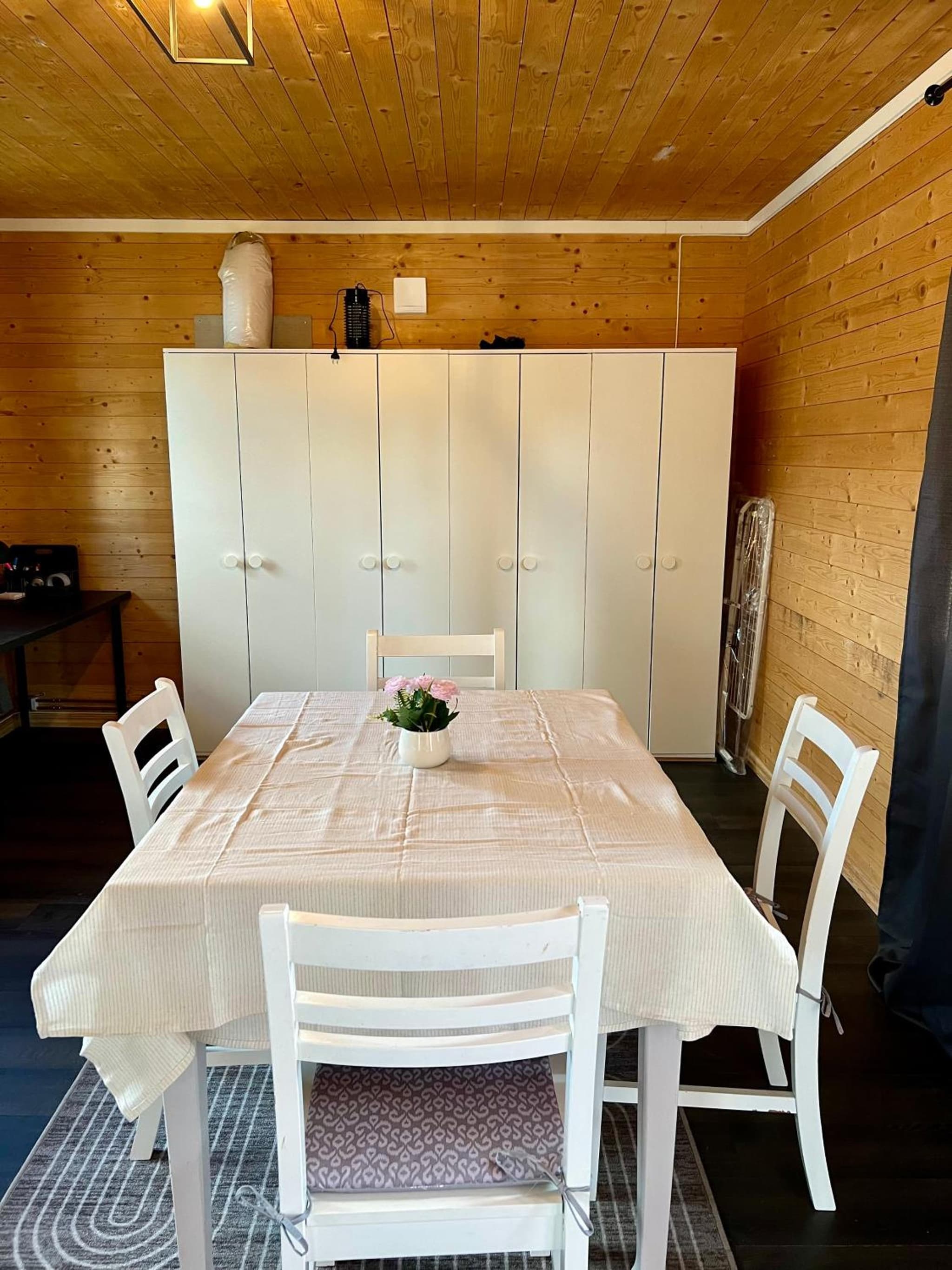 Luxury off grid house photo 4