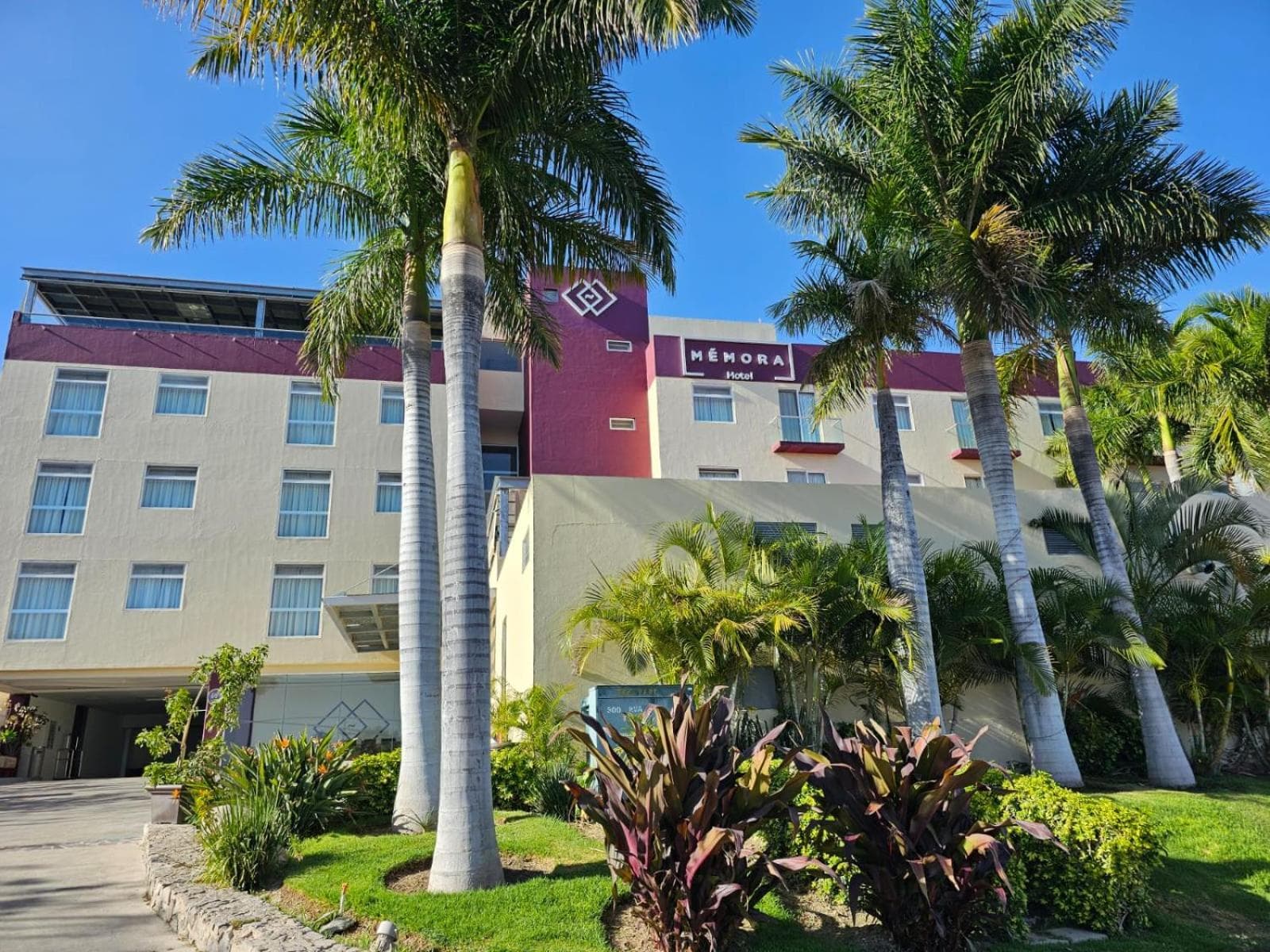 Hotel SI Chapala