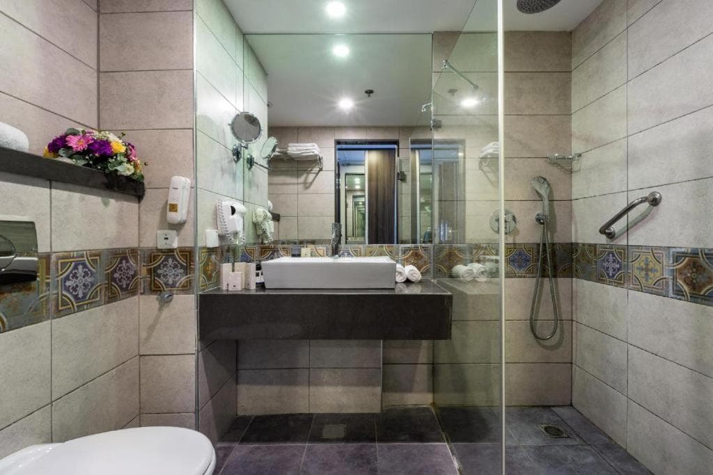Ramada Olivie Nazareth photo 7