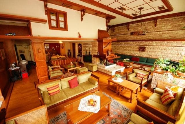 lounge