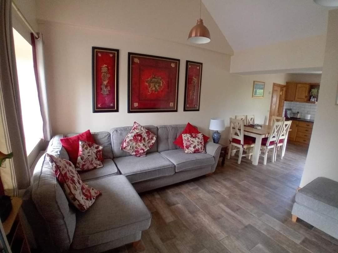 Ash Lodge Leitrim Village photo 2