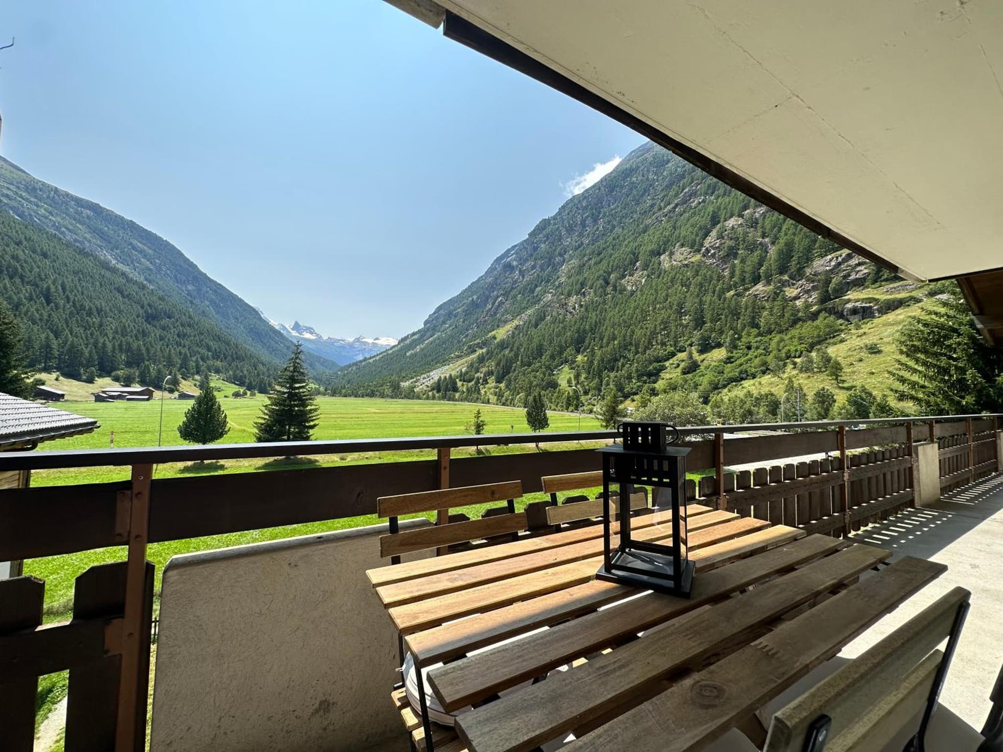 Mountain Majesty Apartment with Stunning Views photo 2