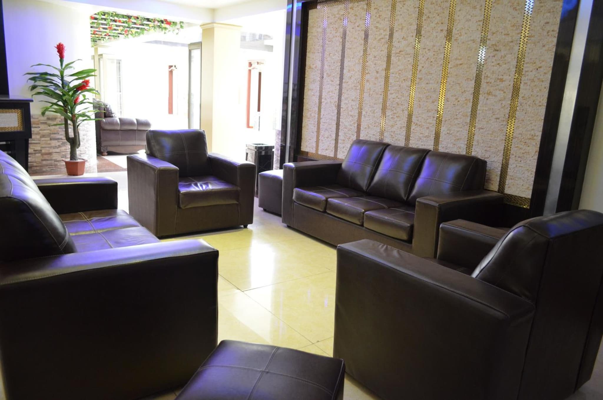 Hotel 198 photo 6