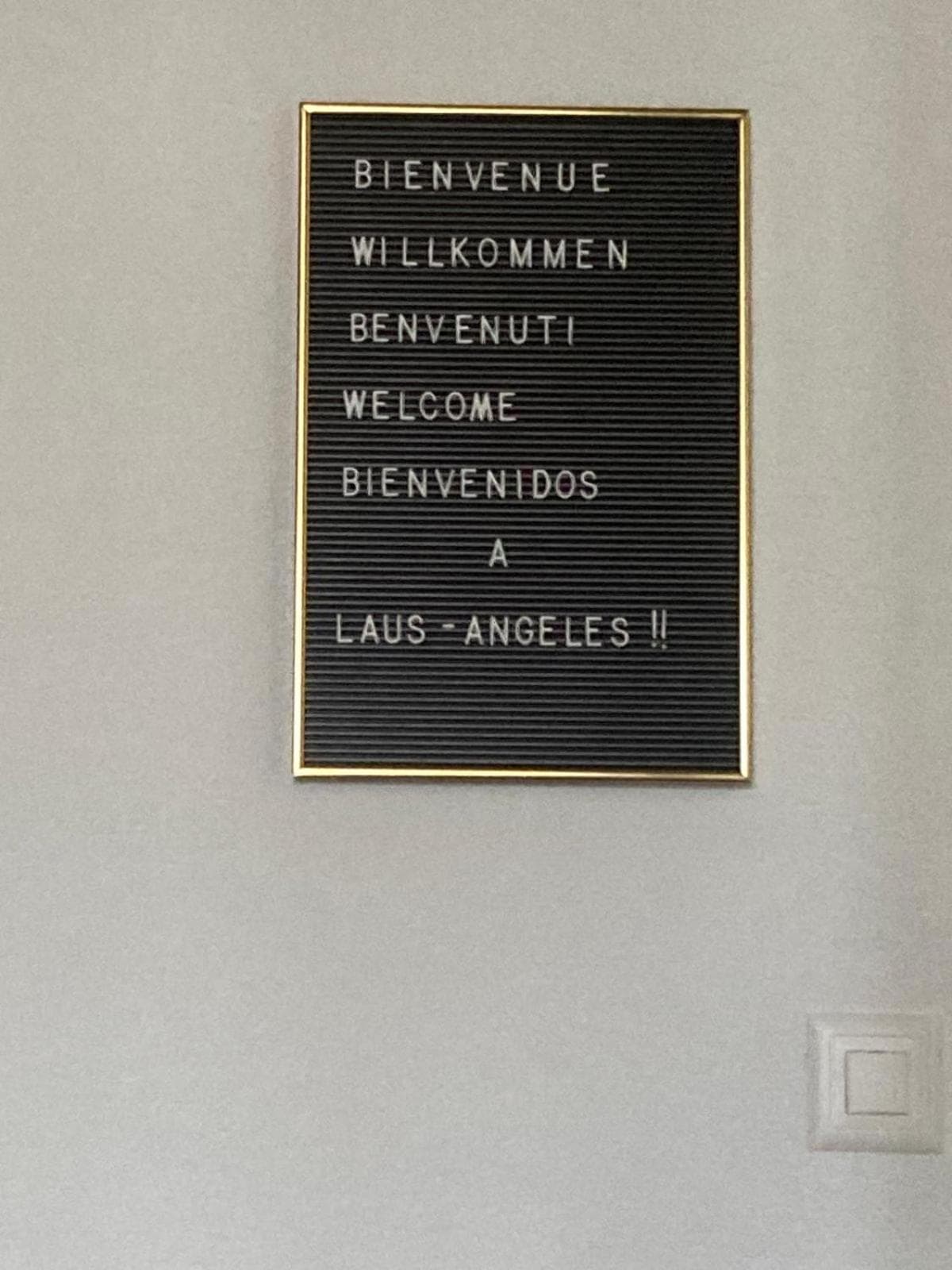 Laus-Angeles photo 5