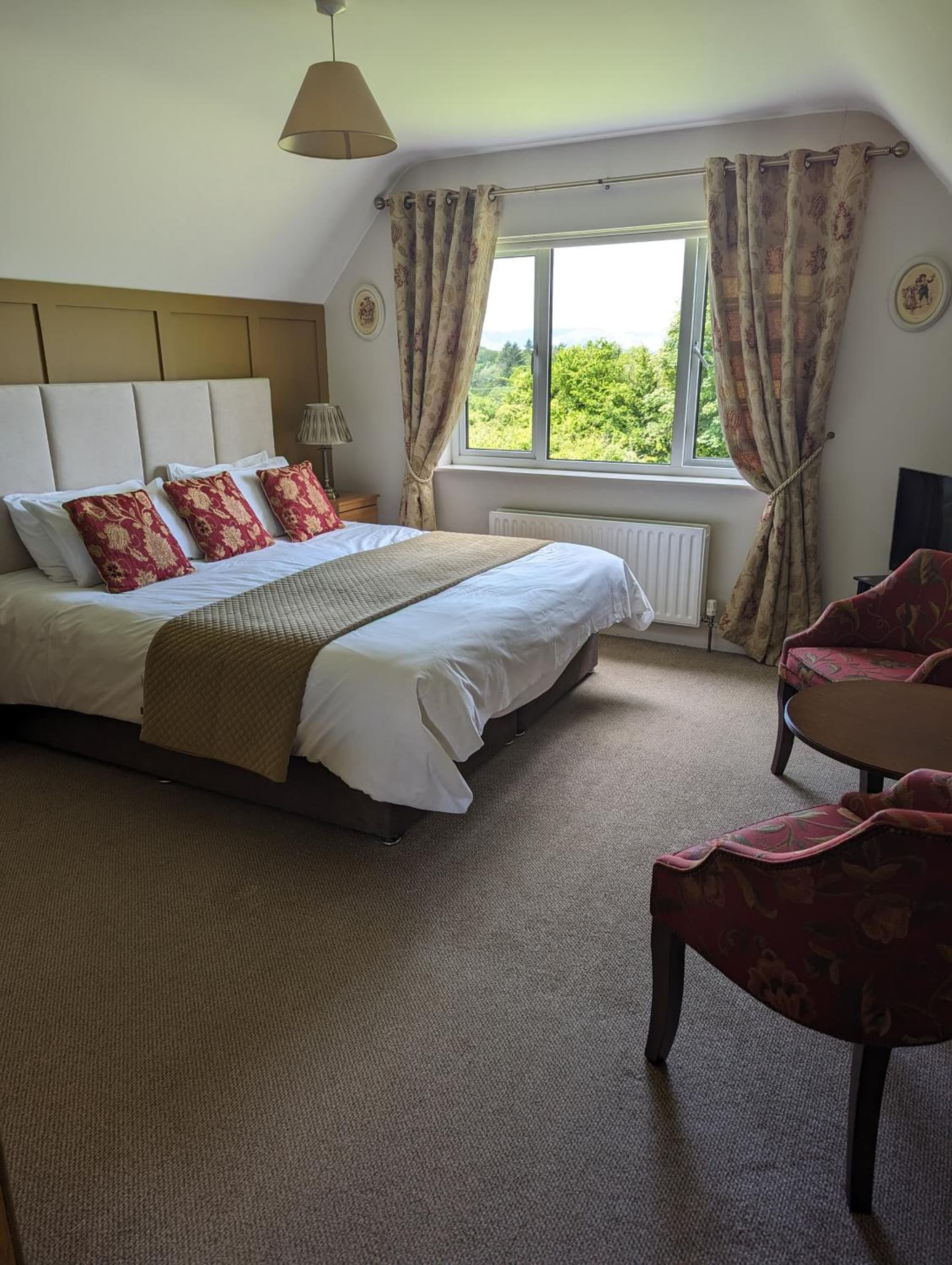 Nymphsfield House photo 6