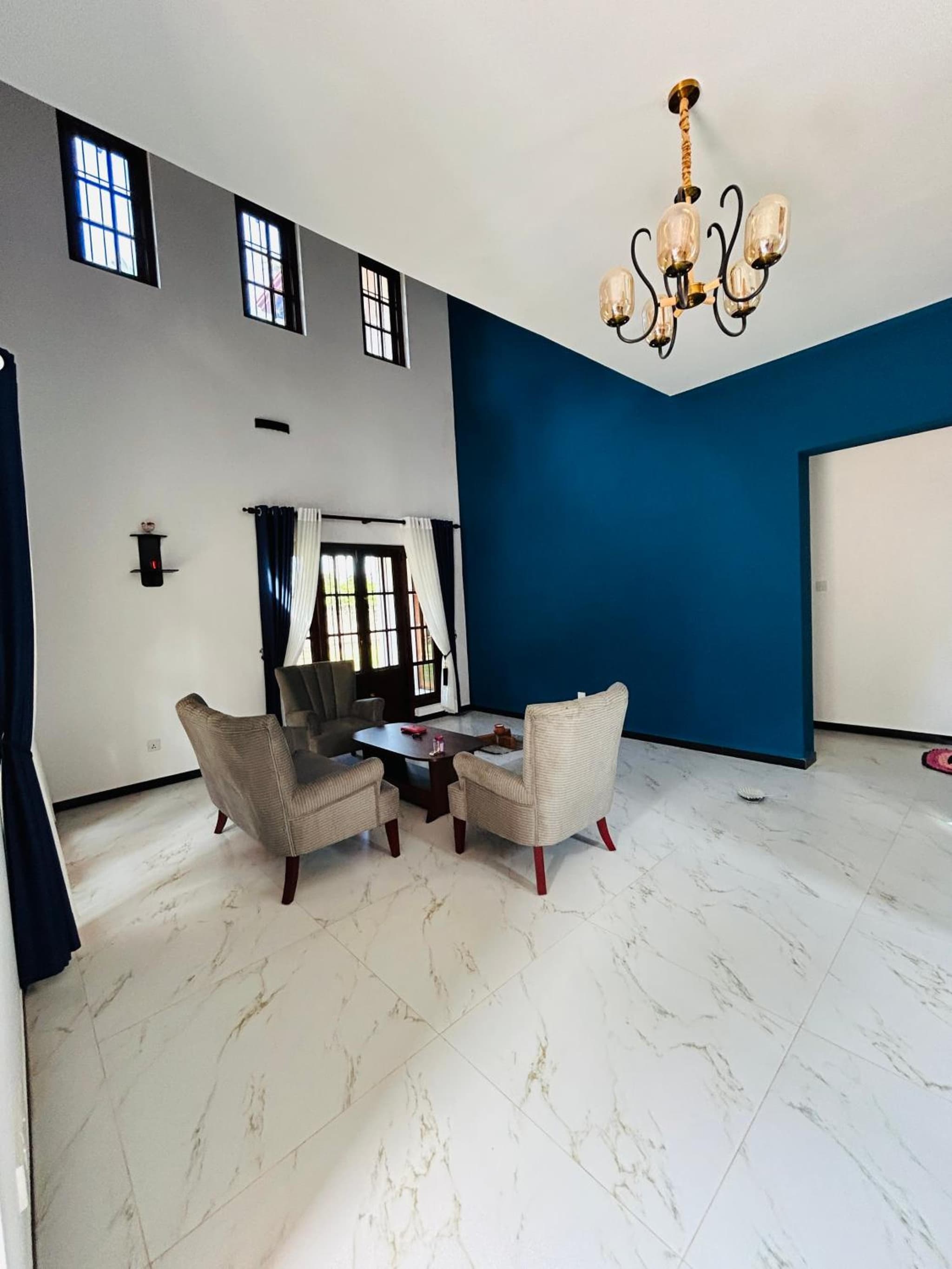 Royal Villa photo 4