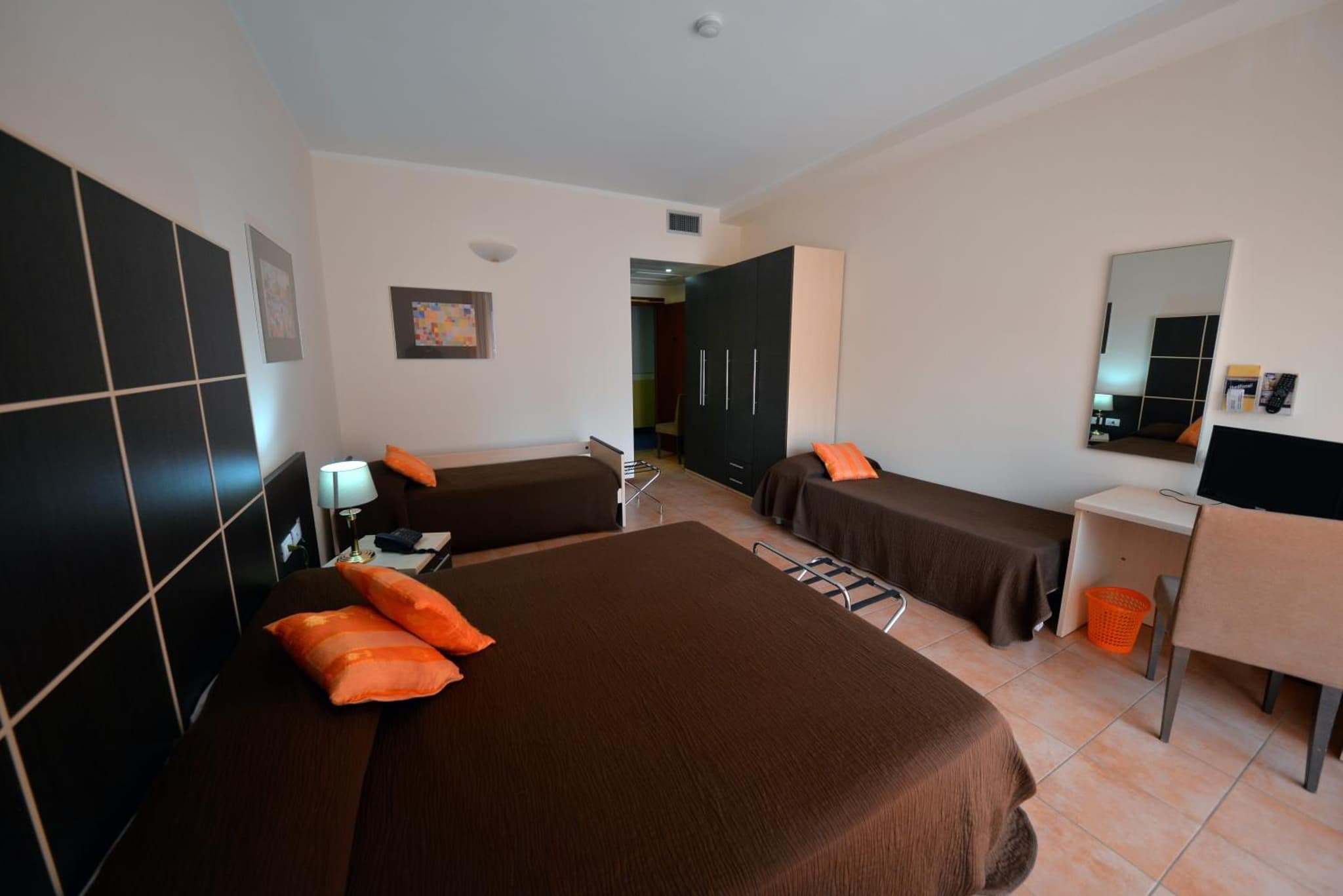 Hotel Ferrari photo 8