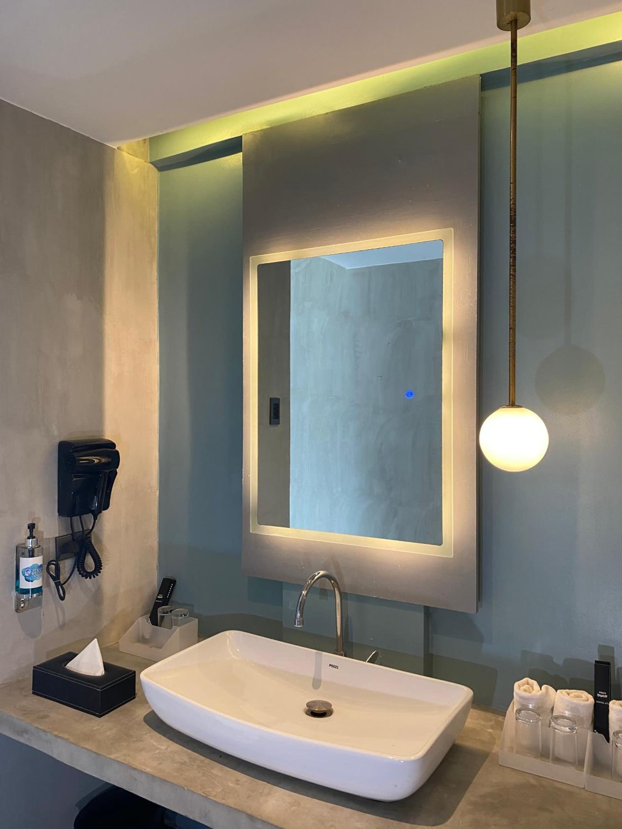 Zenvea Hotel photo 9