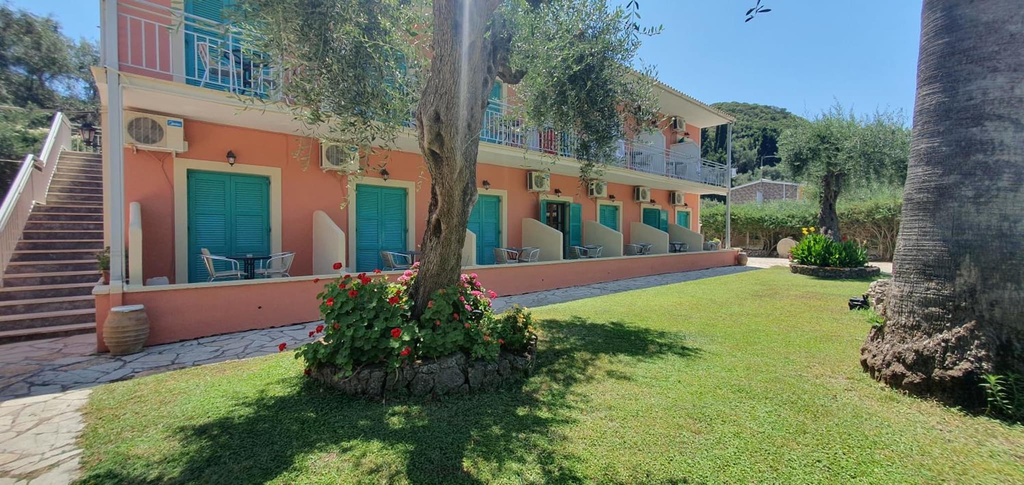 Phivos Hotel