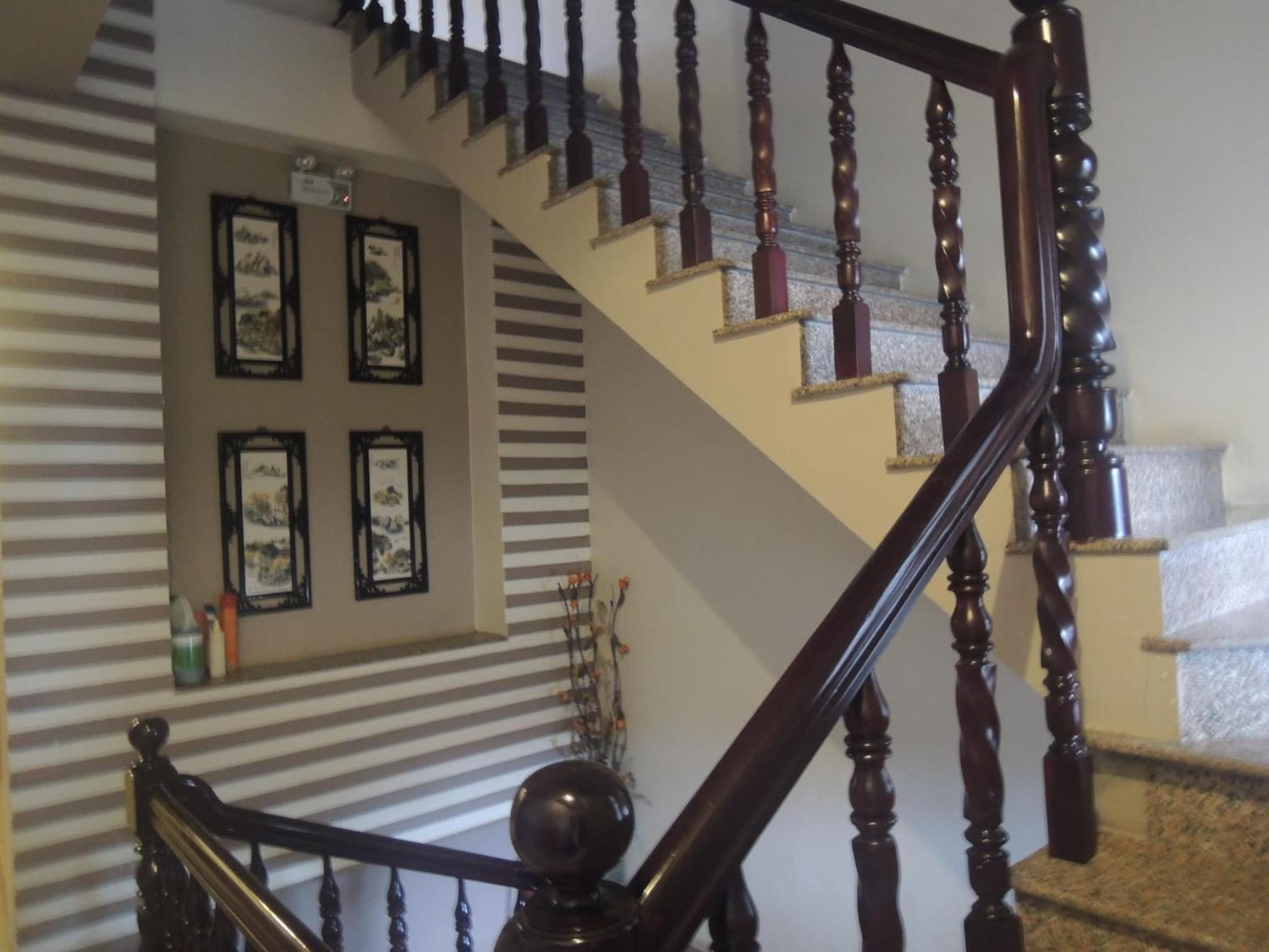 Phuc Hung Hotel photo 2