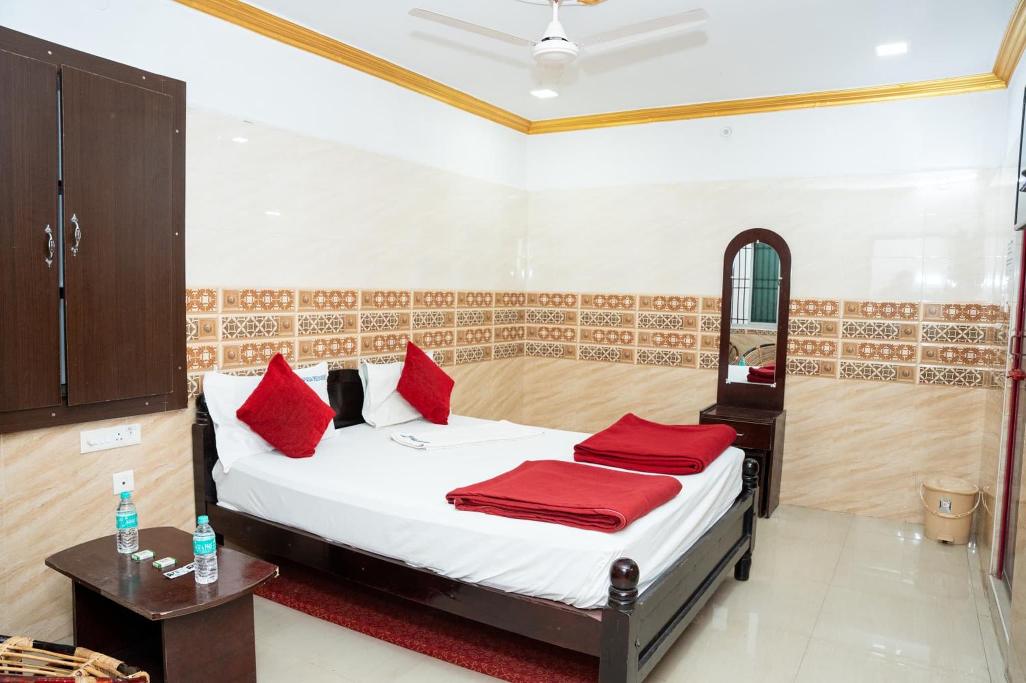 Sri Vinayaga Residency photo 2
