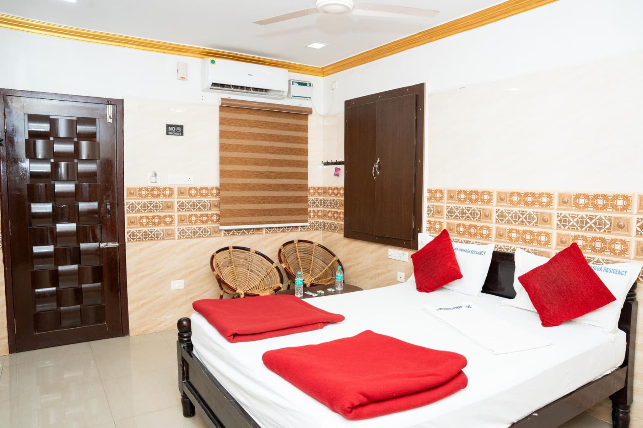 Sri Vinayaga Residency photo 3