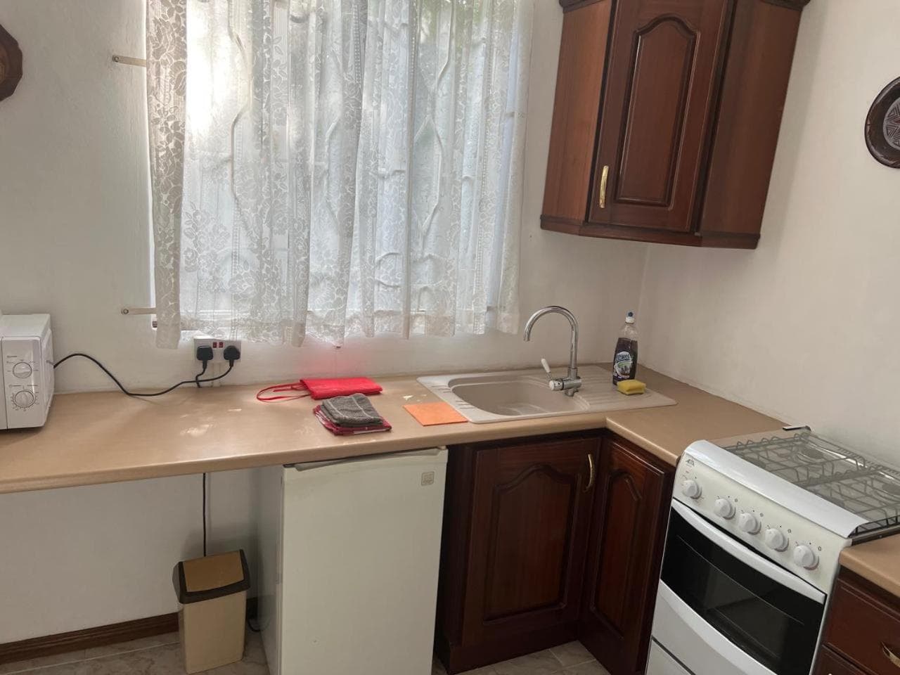 Maison Blanche Self Catering Apartment 1 photo 7