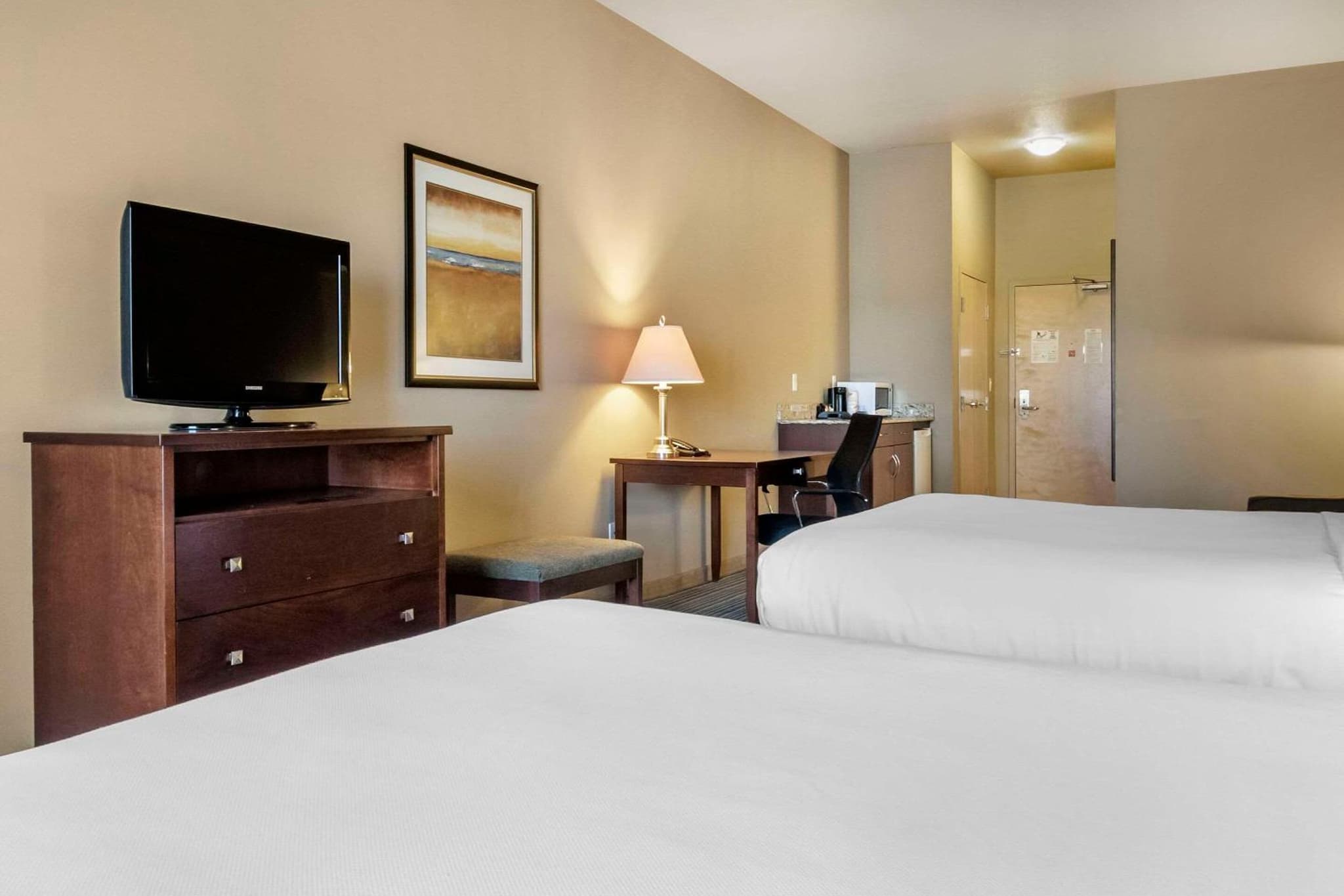 Quality Inn & Suites Rimbey photo 4