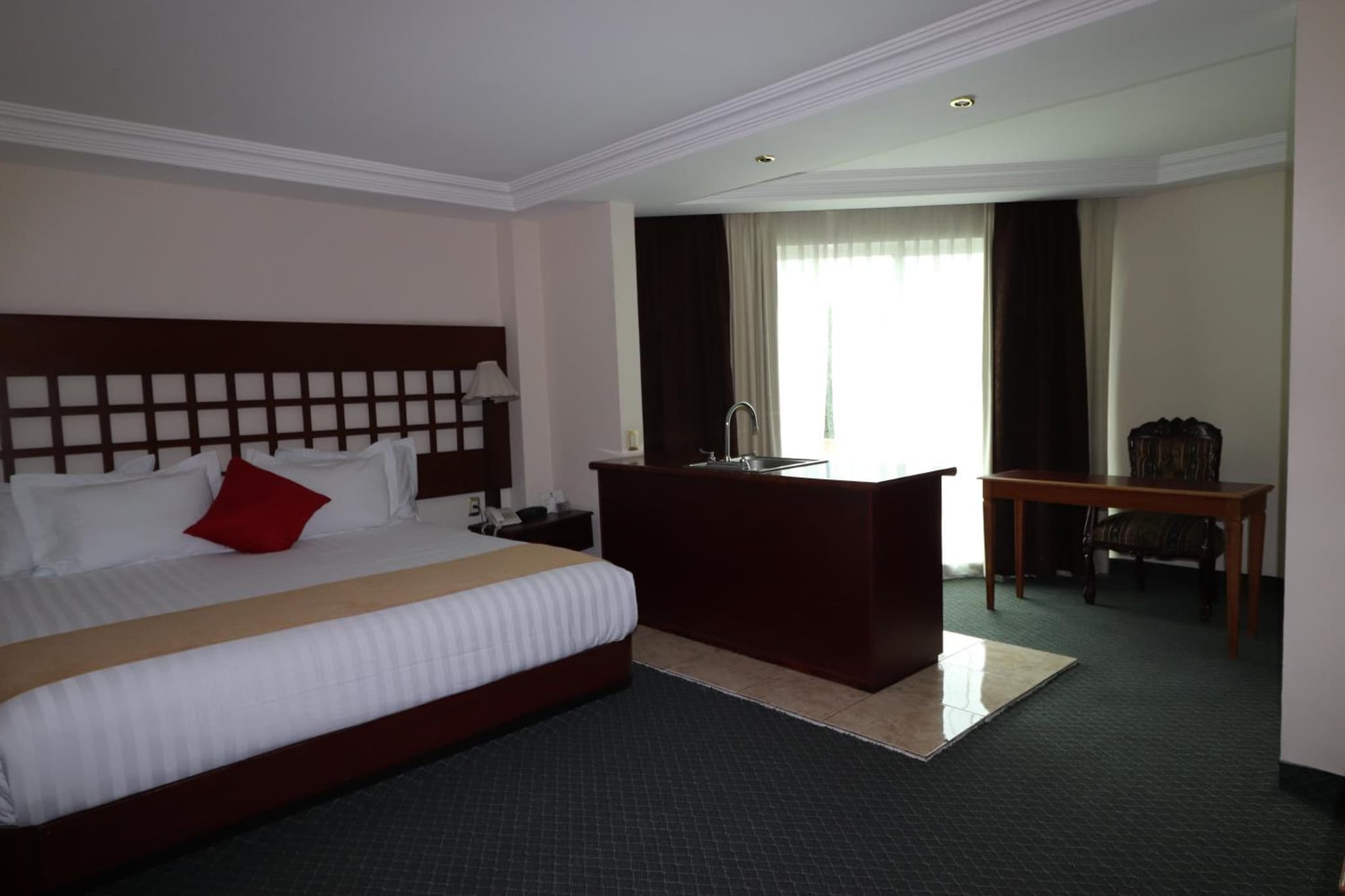 Best Western Toluca photo 7