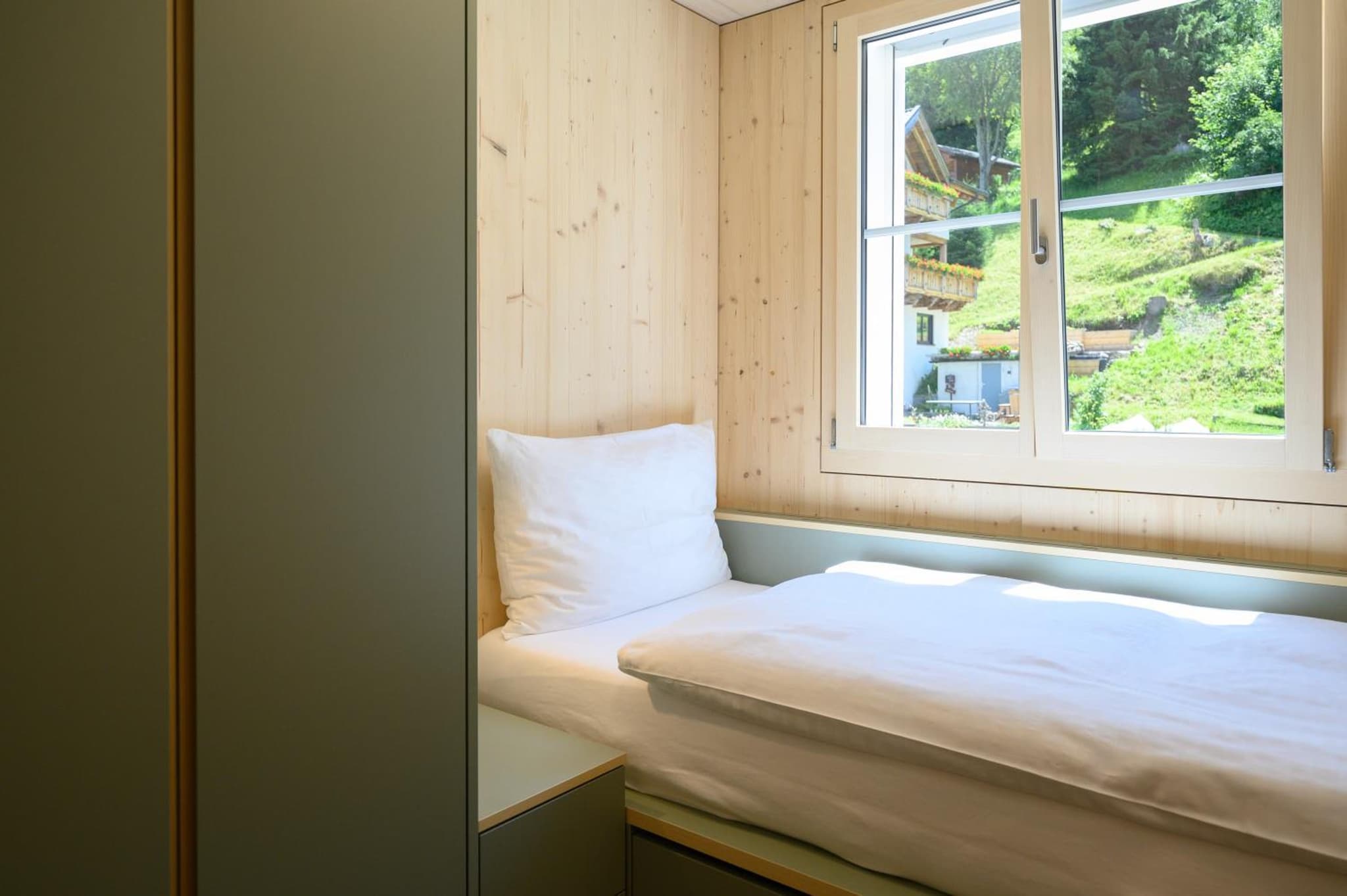 Sonne Andermatt Swiss Quality Hotel photo 3