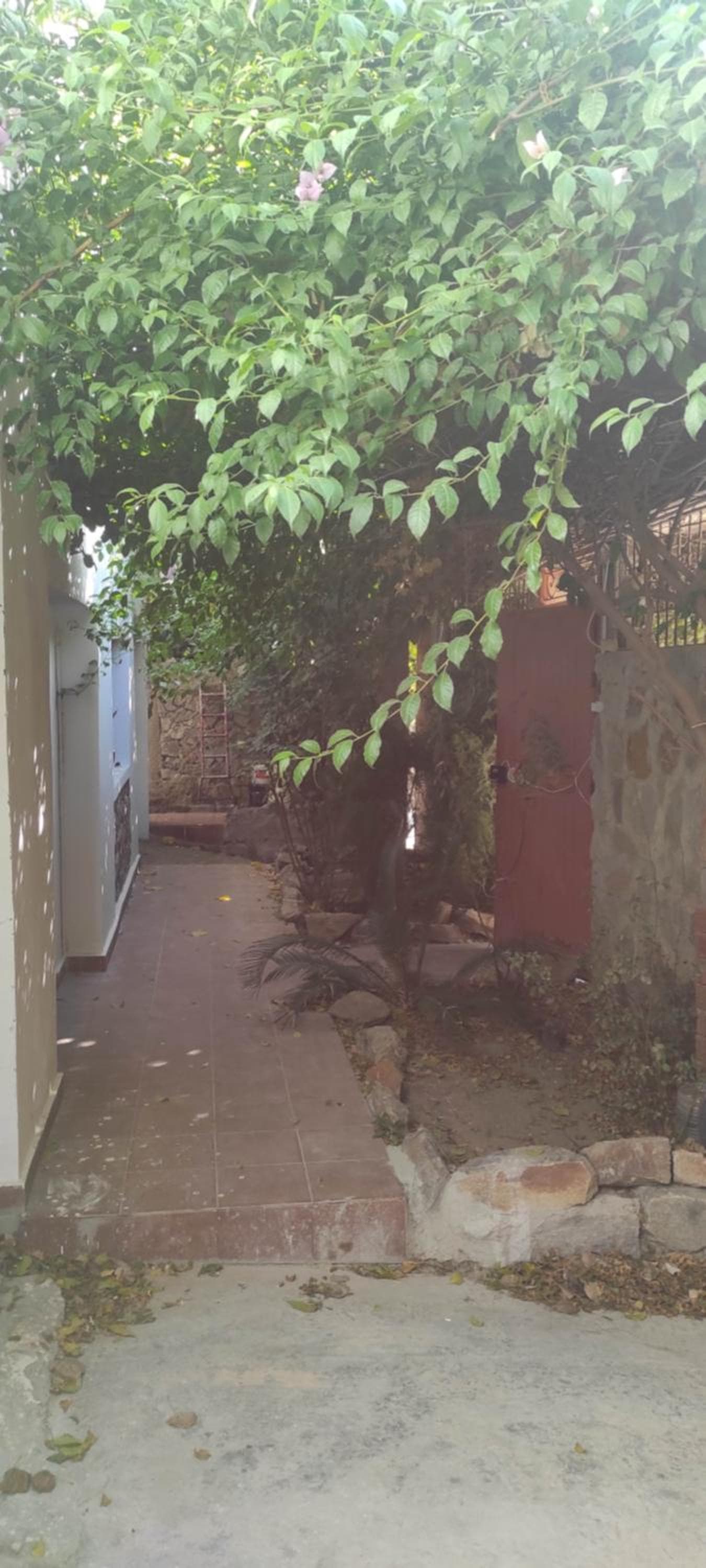 F2 duplex proche corniches plages et promenades photo 6