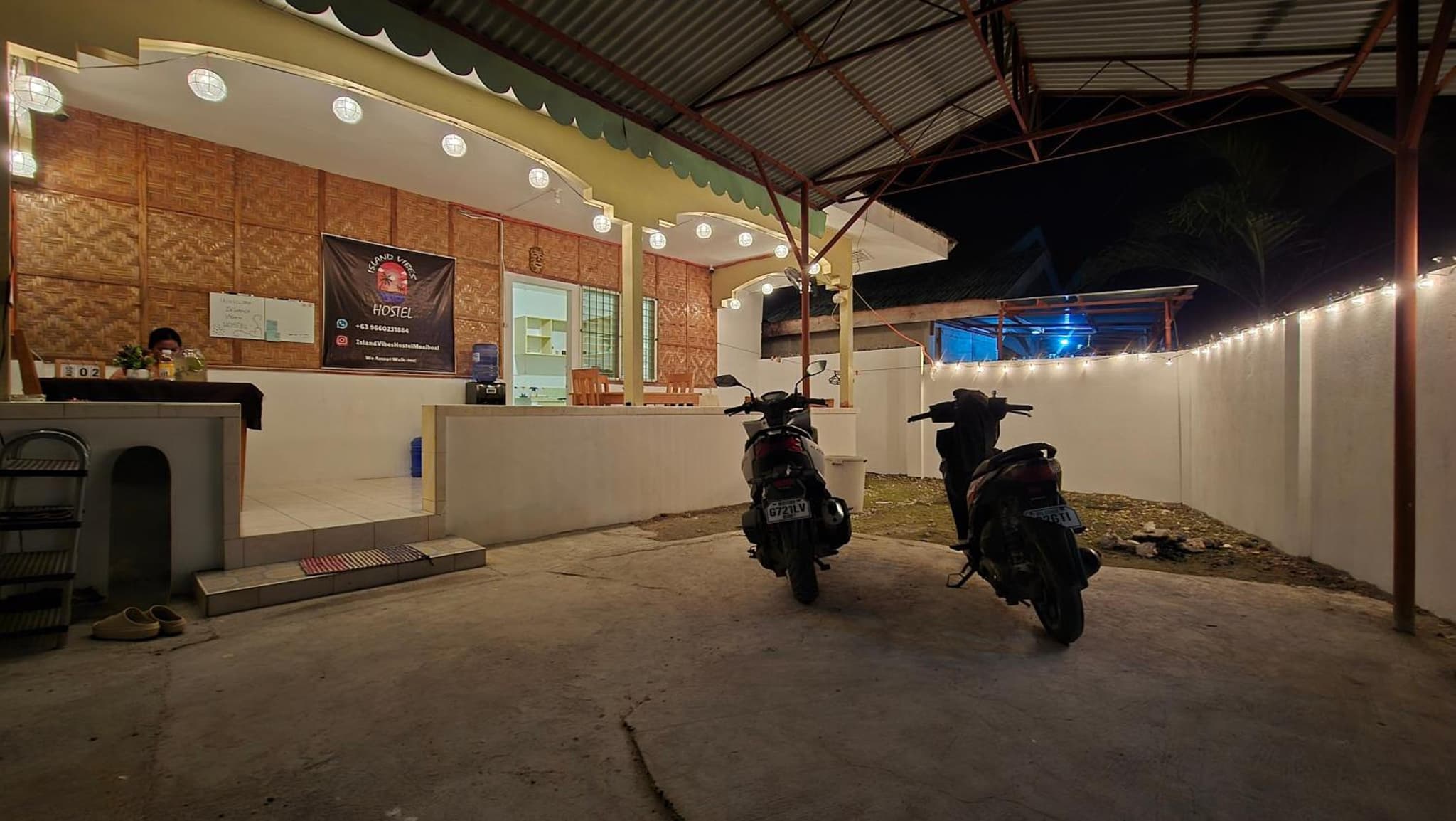 Island Vibes Hostel photo 4