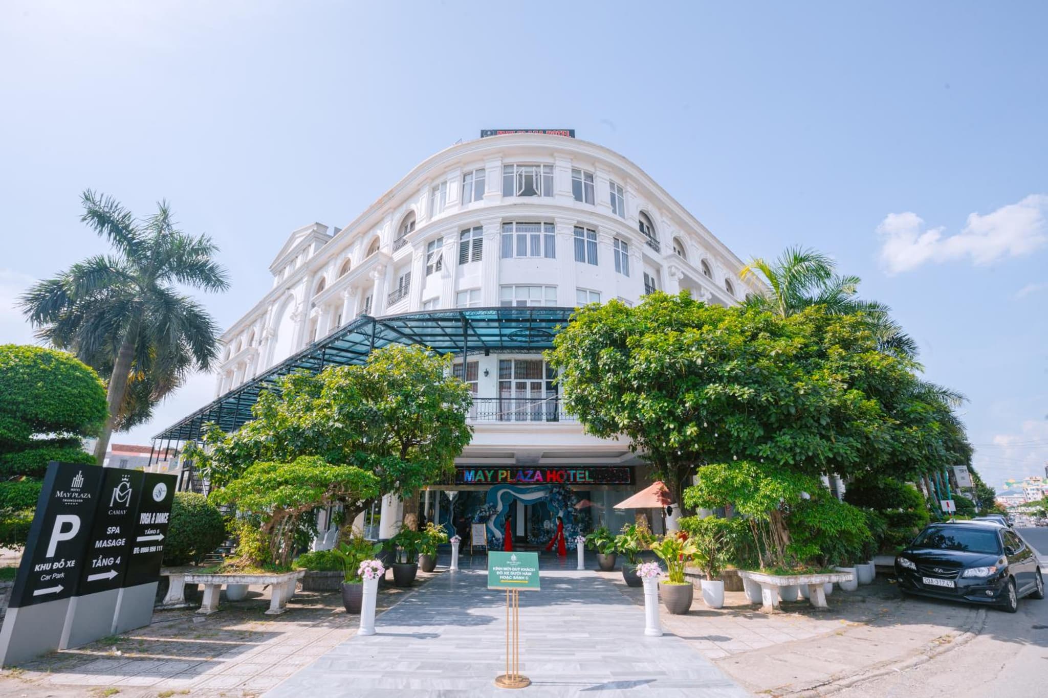 MAY PLAZA HOTEL