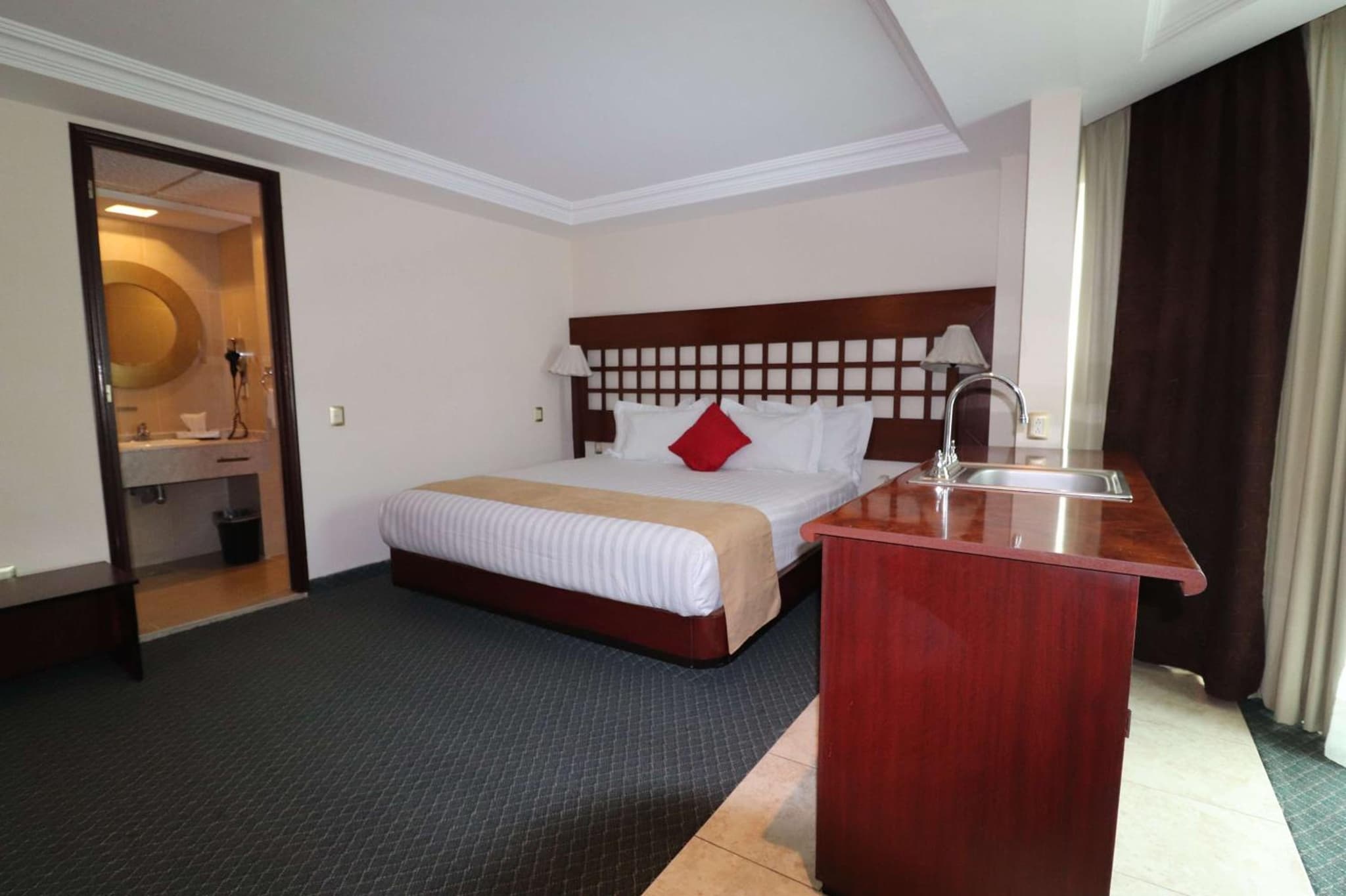 Best Western Toluca photo 4