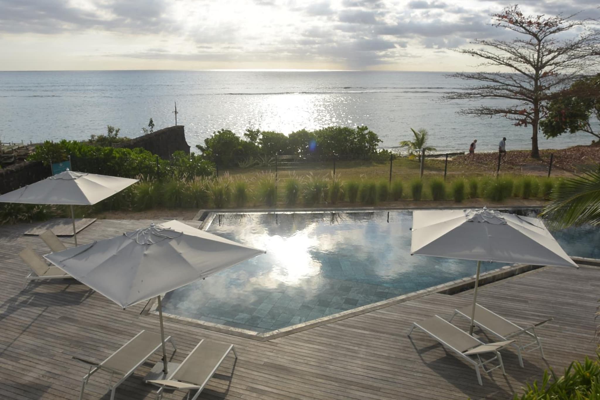 Beachfront Apartment Ocean Point photo 4