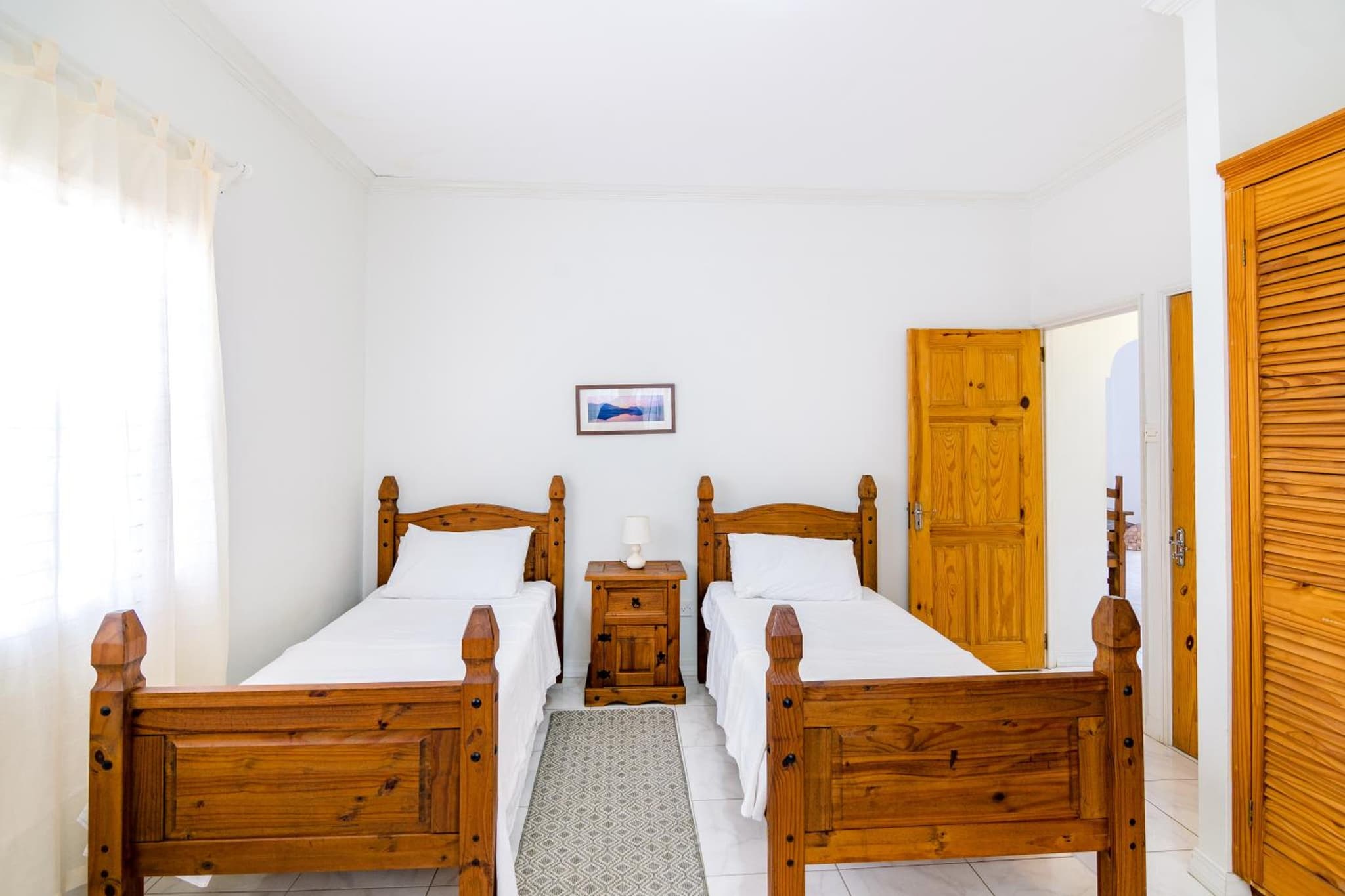 Woburn Villas photo 9