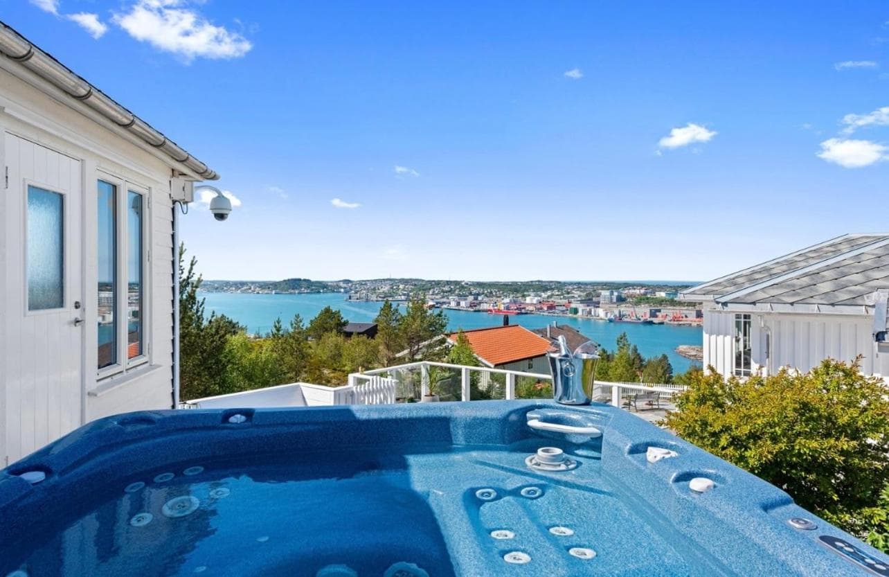 Villa Freya with stunning sea view photo 5