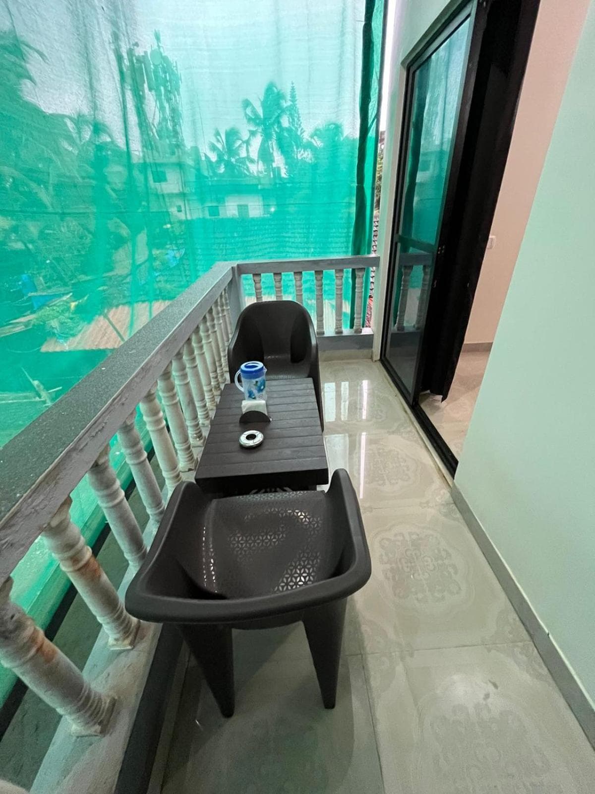 Hotel Saffron Baga