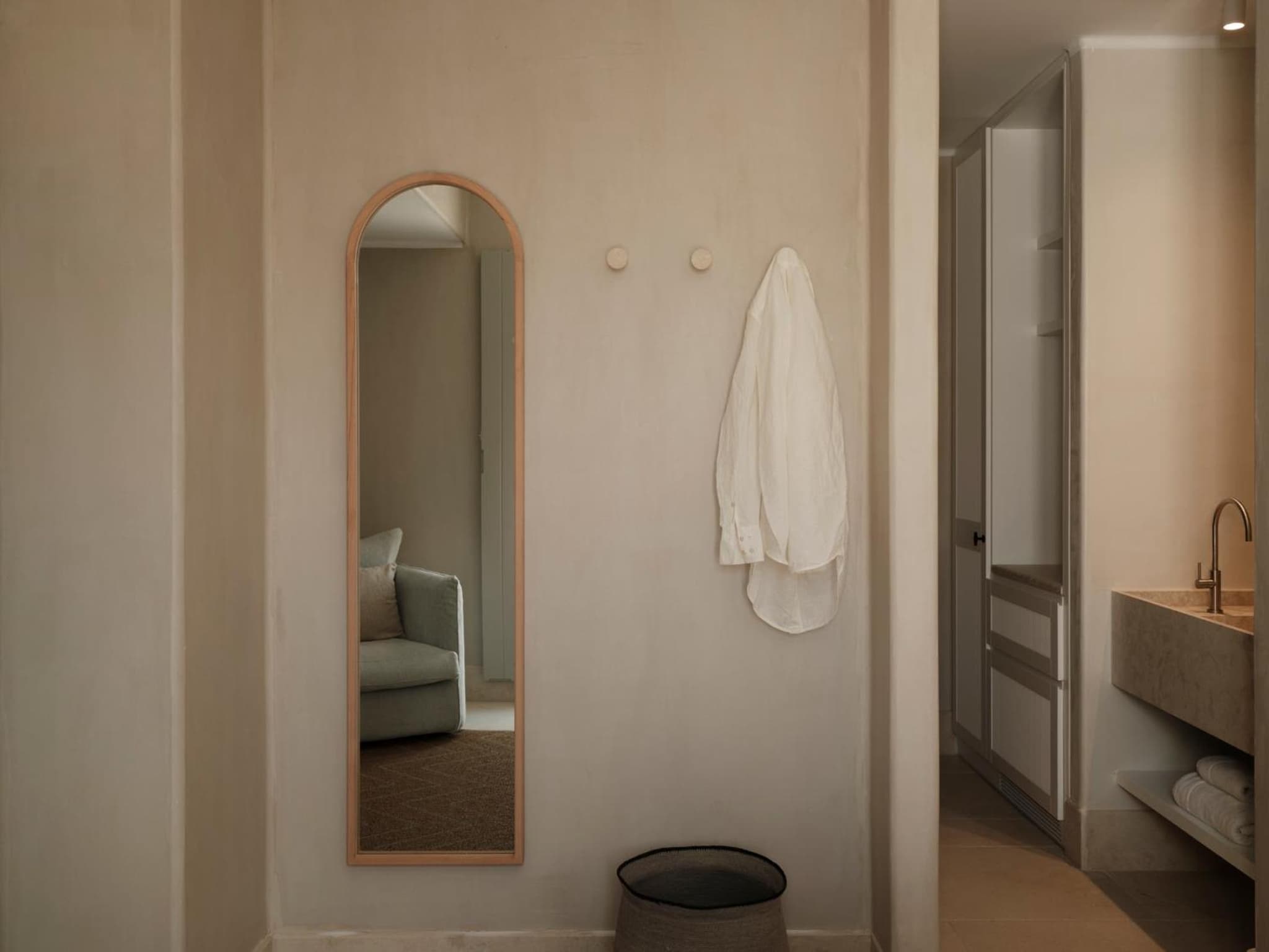 Akria Seaside Suites photo 4