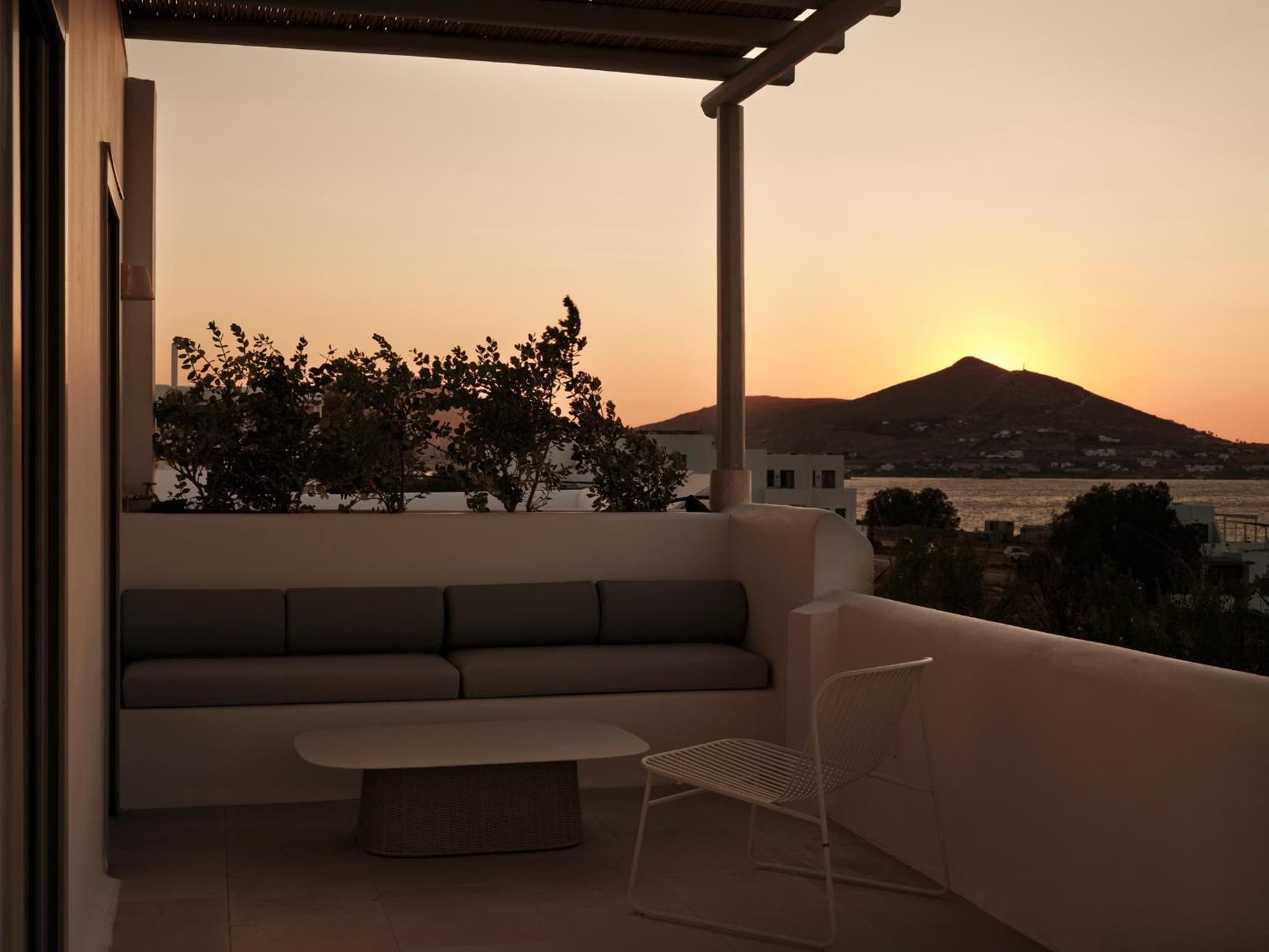 Akria Seaside Suites photo 8