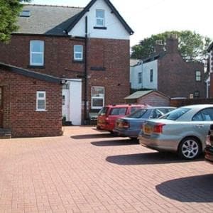 Launceston Villa photo 5