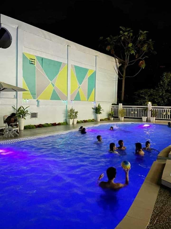 Carms Villa Resort photo 4