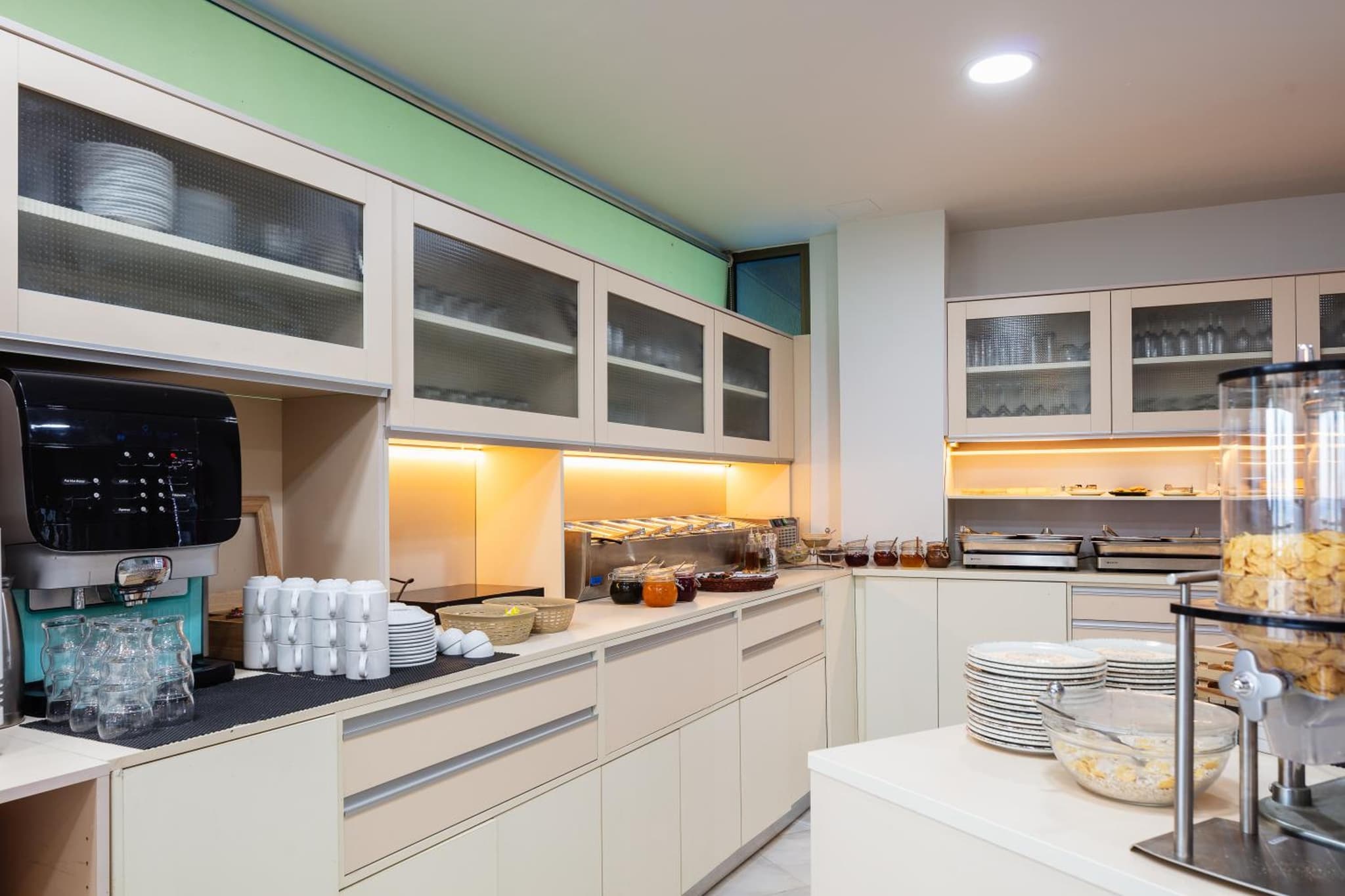 Steris Elegant Beach Hotel photo 8