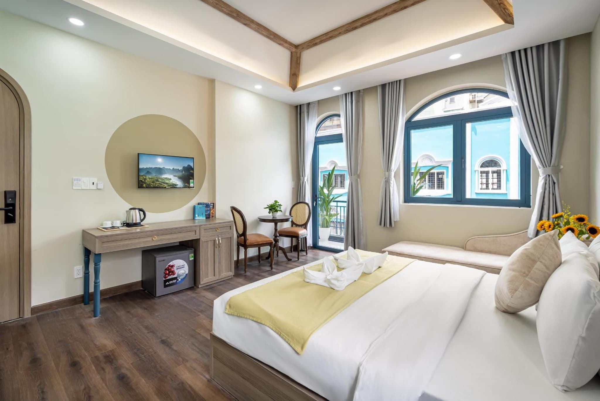 hotel room