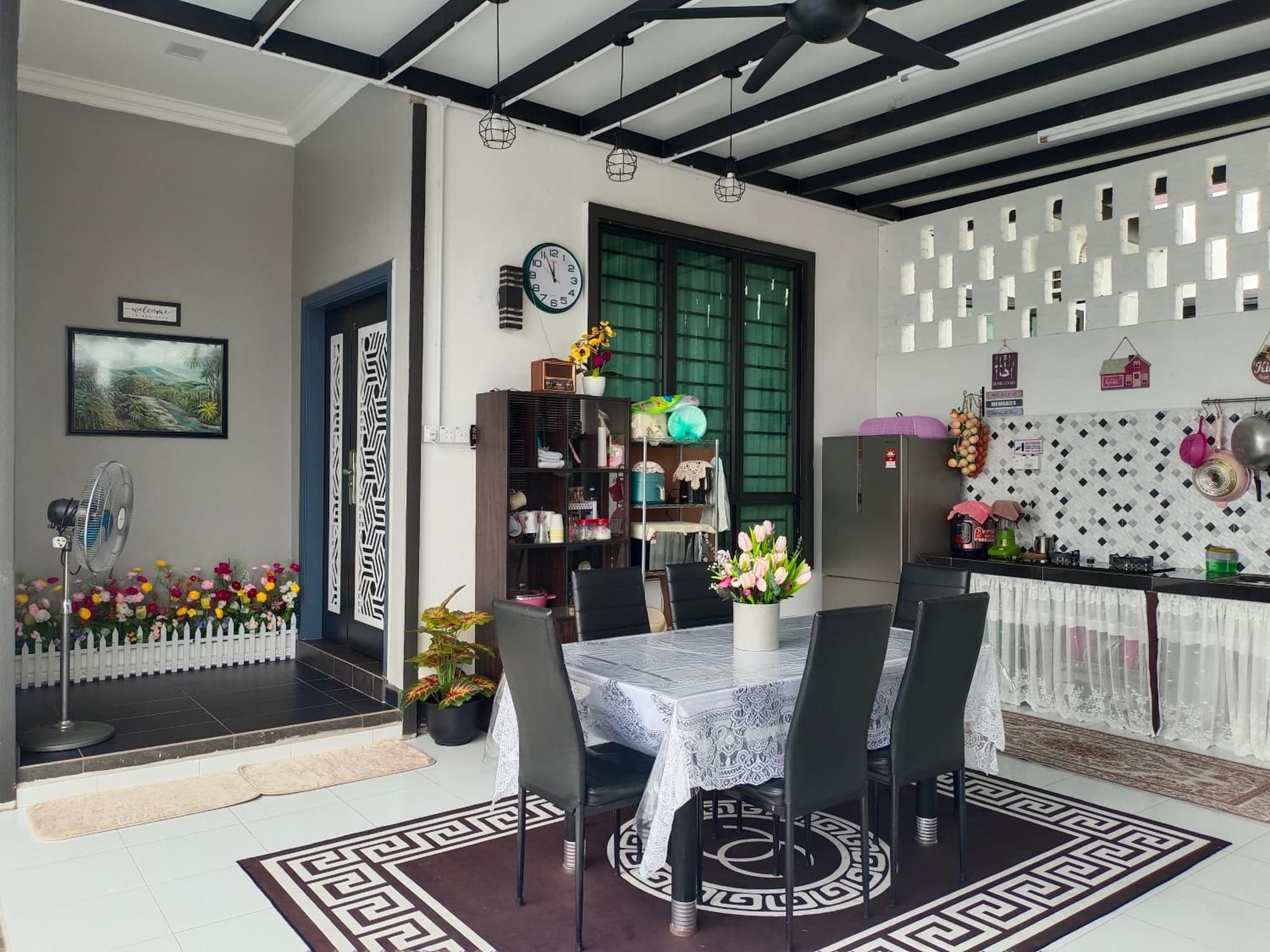 Homestay Villa H with POOL photo 7