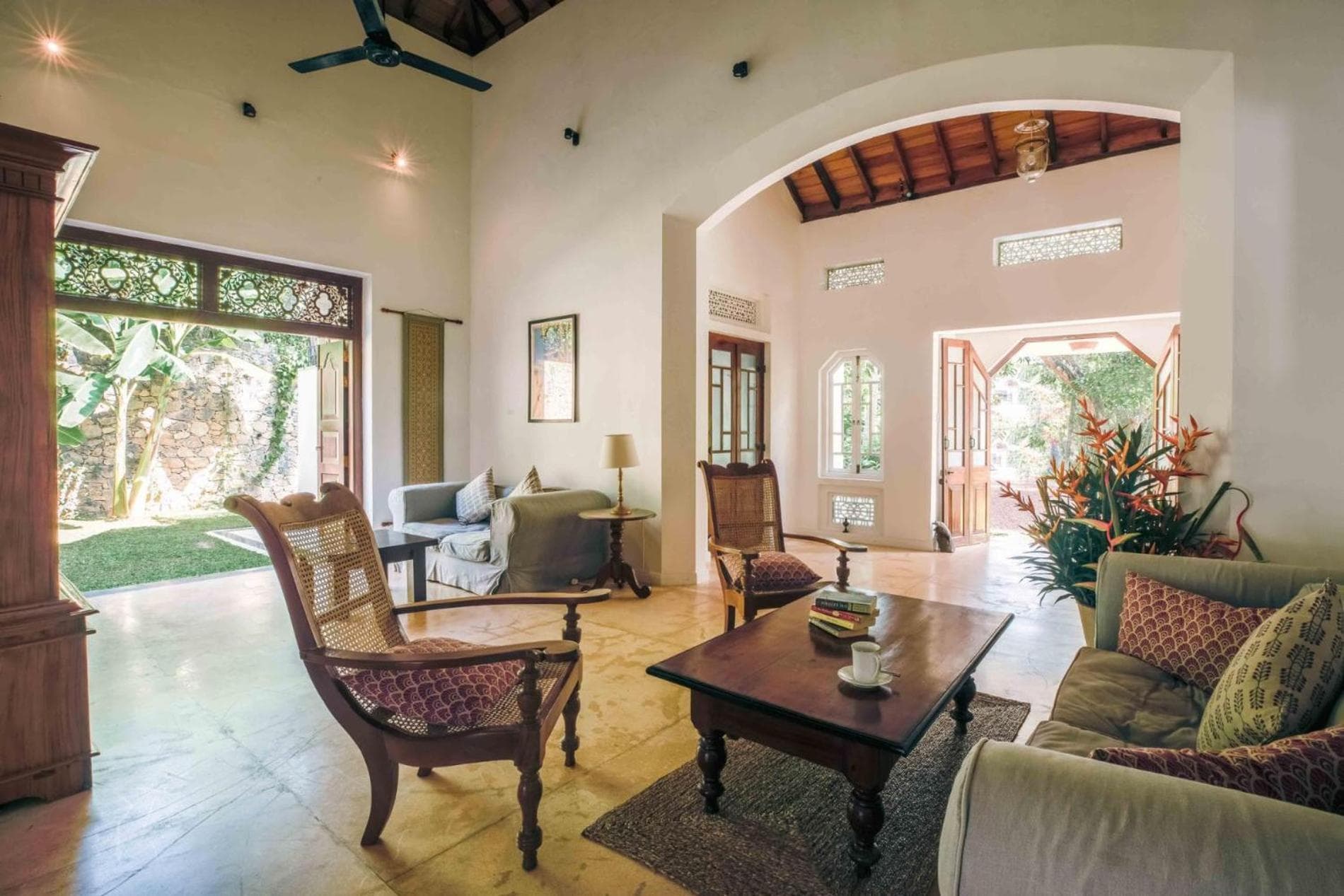 Coconut Grove villa w cook pool photo 7