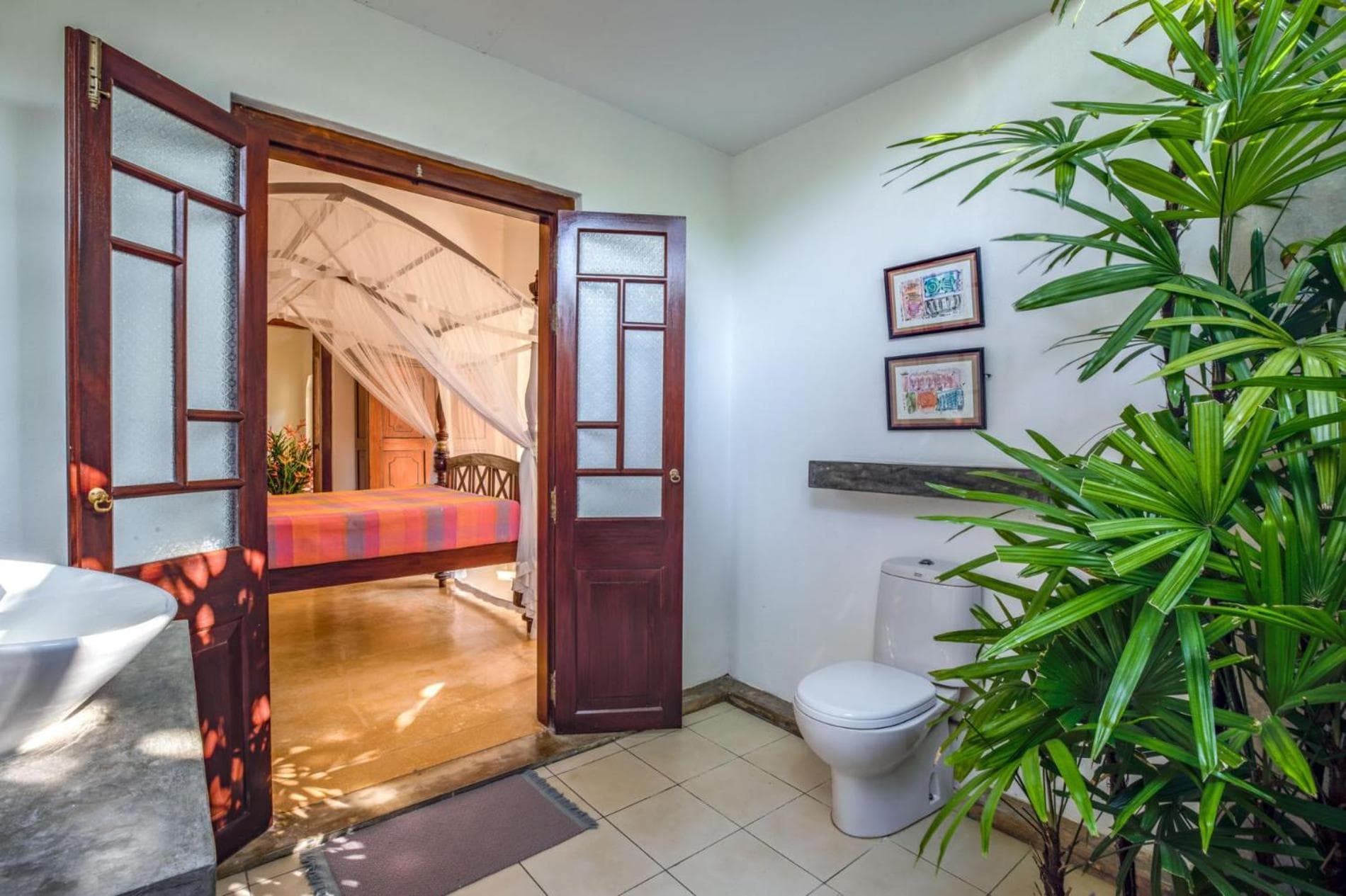 Coconut Grove villa w cook pool photo 9