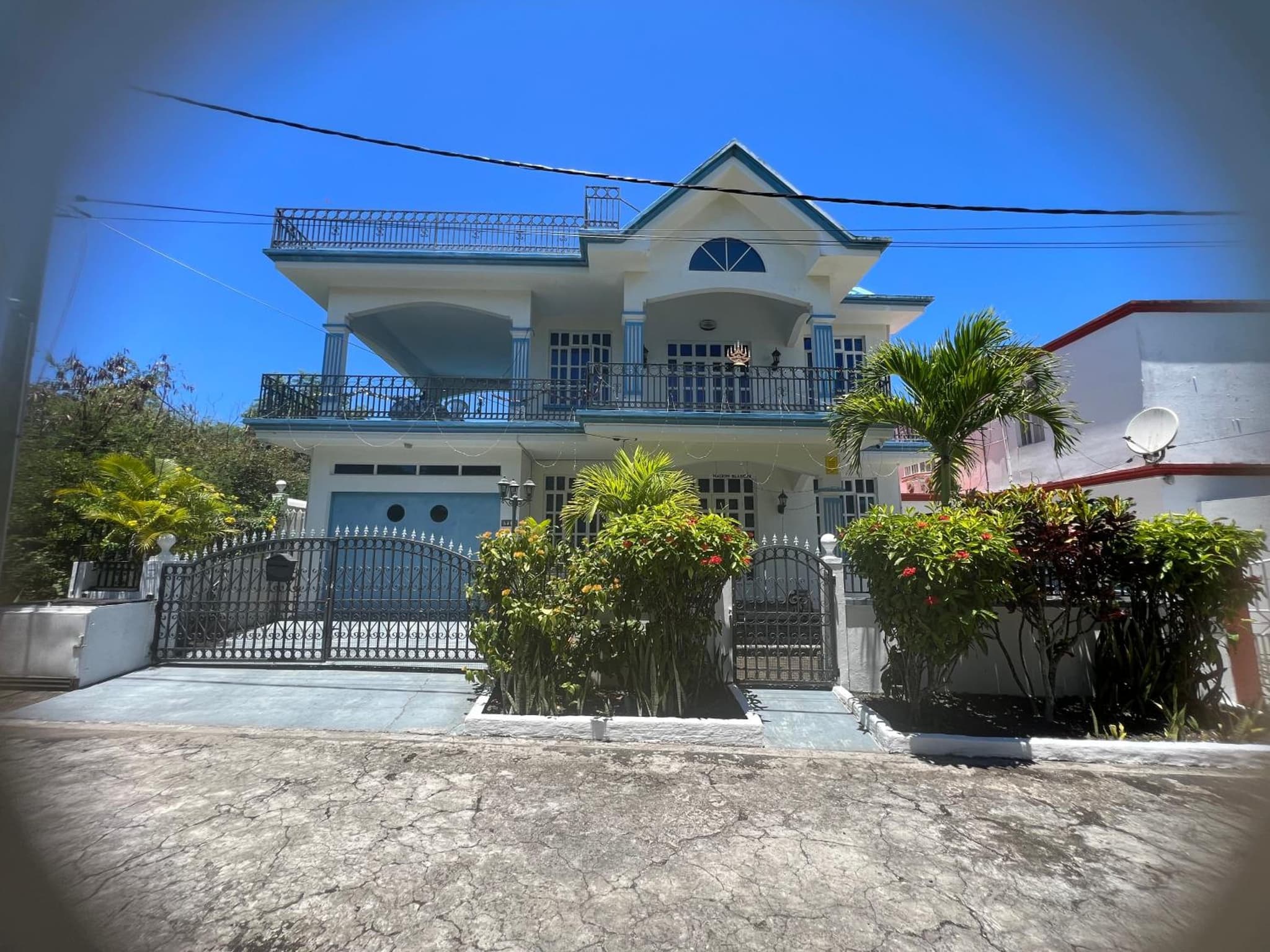 Maison Blanche Self Catering Apartment
