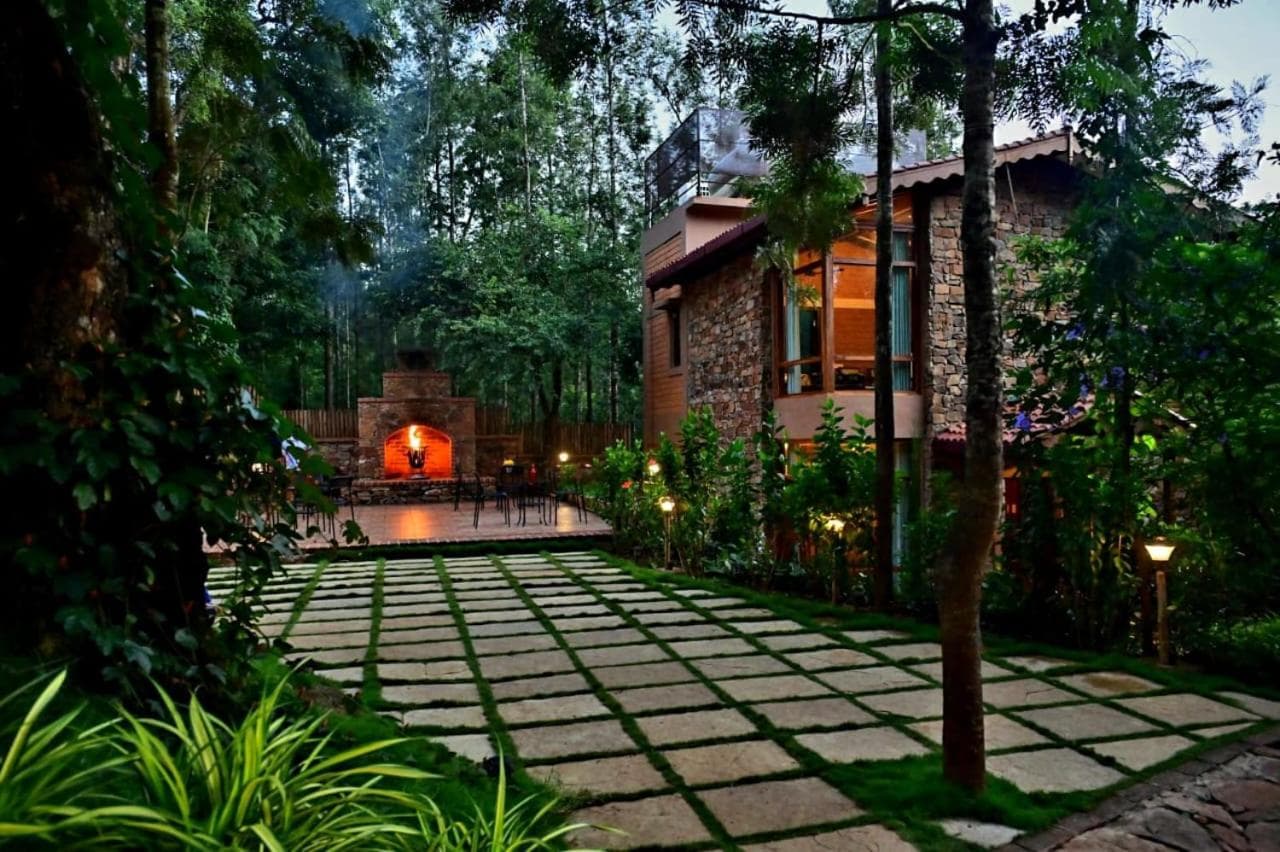 Sereno Pool Villa Chikmagalur photo 4