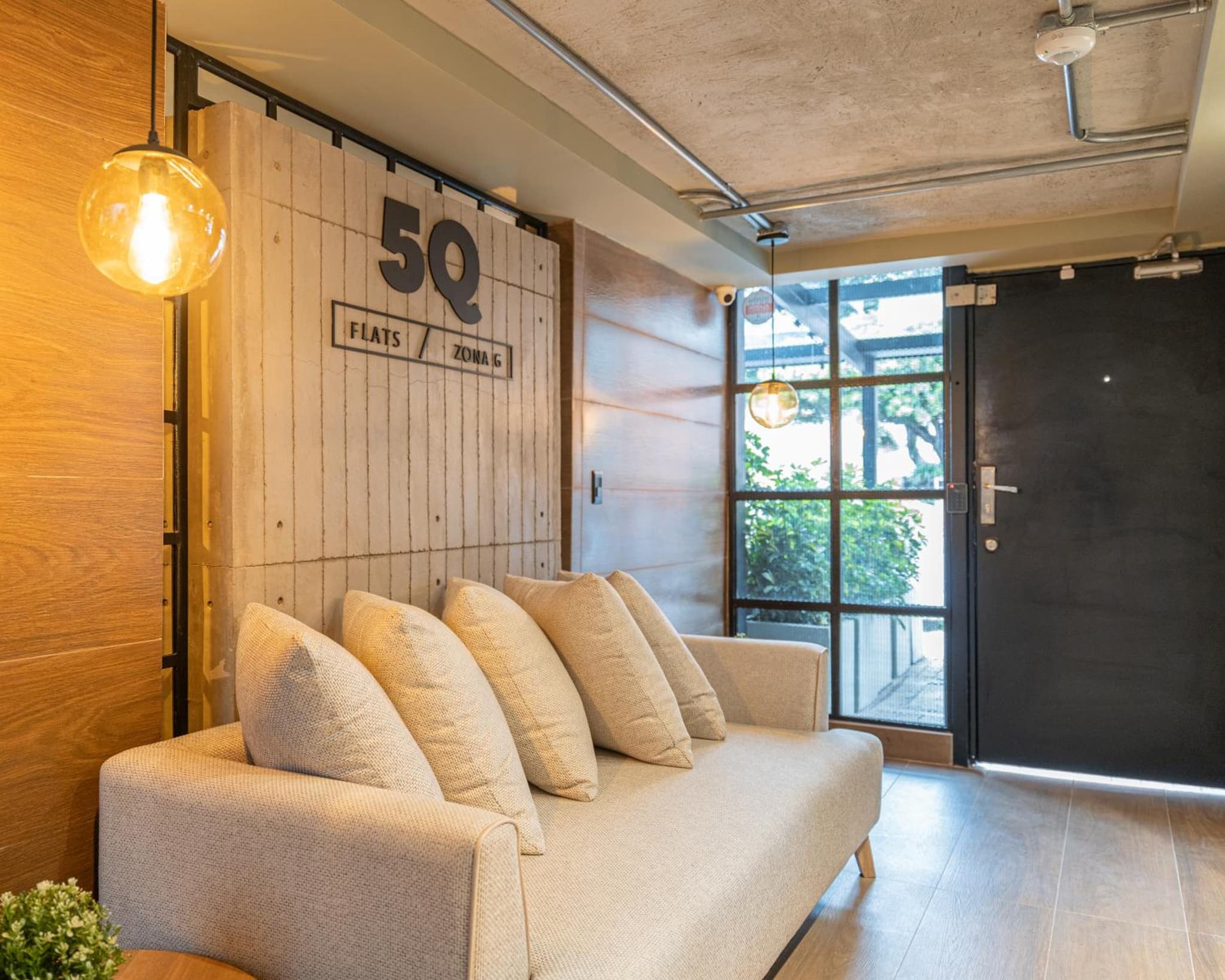 5Q HOUSE Zona G photo 4