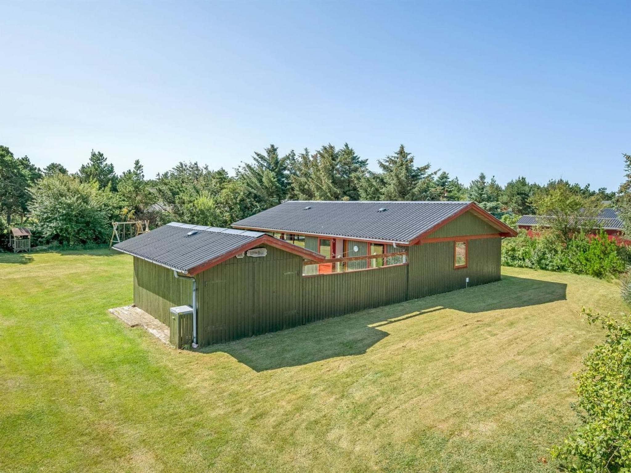 Holiday Home Geertje - 900m from the sea by Interhome