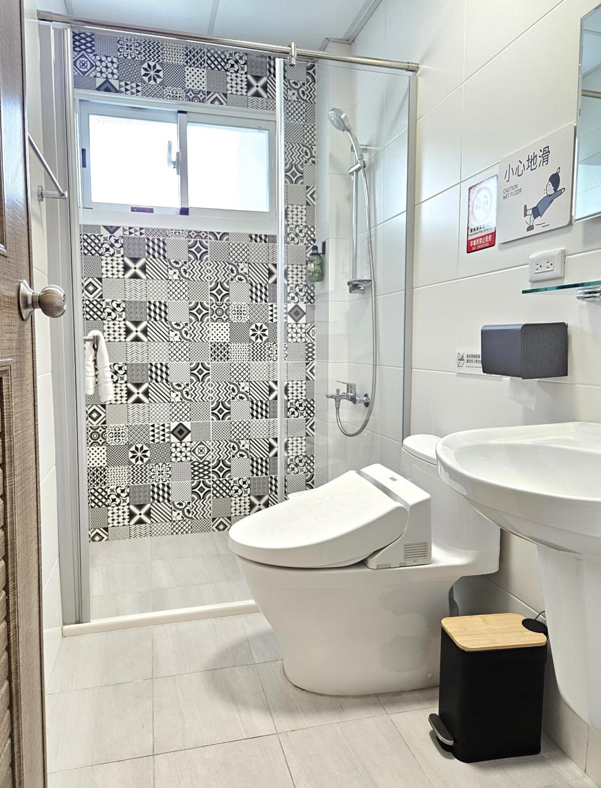 Jung House photo 5