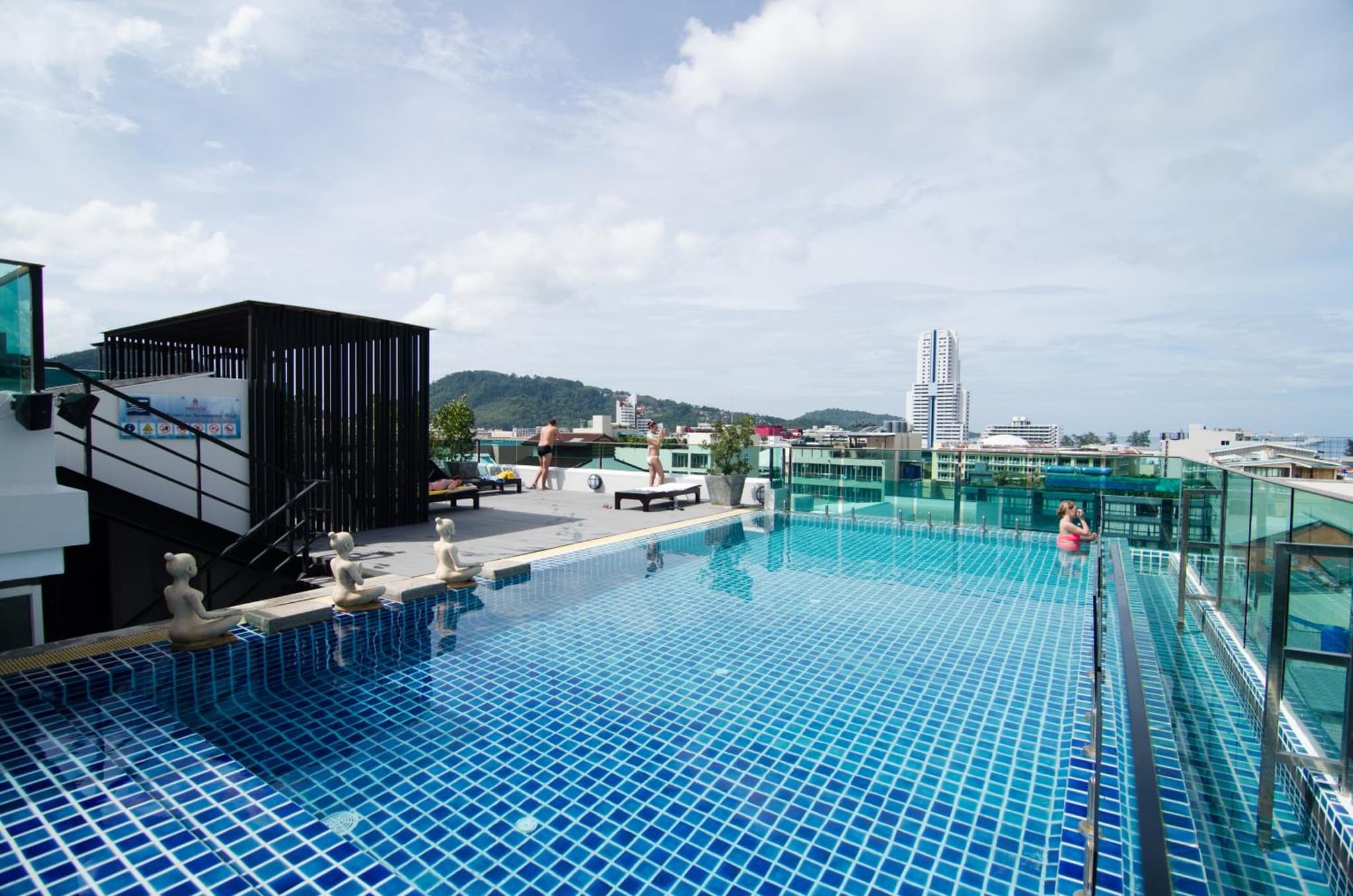 Mirage Express Patong Phuket Hotel photo 2