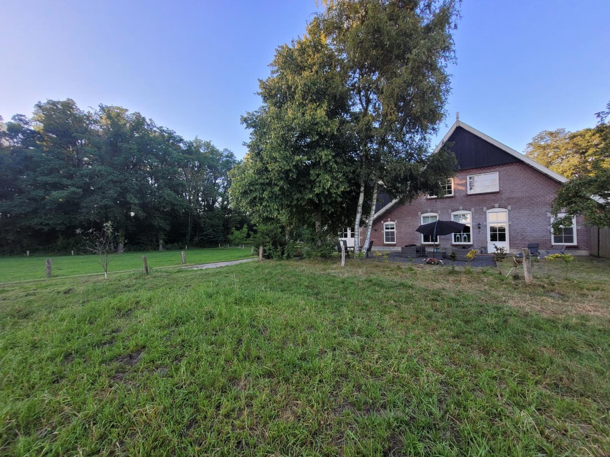 Landhuis onder de lindeboom