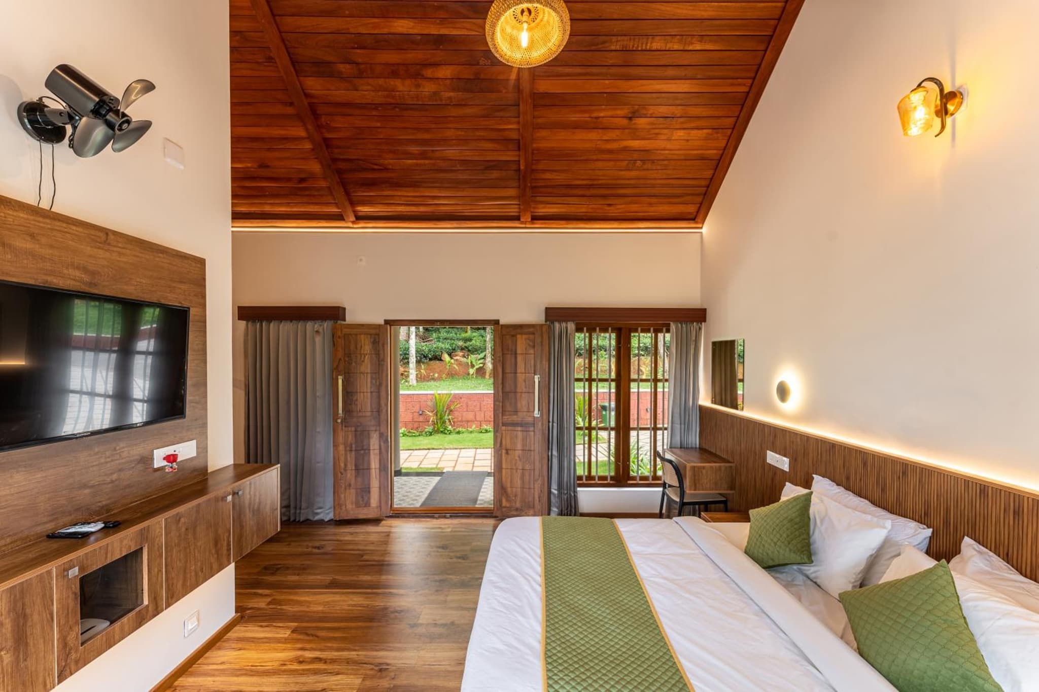 Theyila Wayanad Premium Pool Resort photo 2