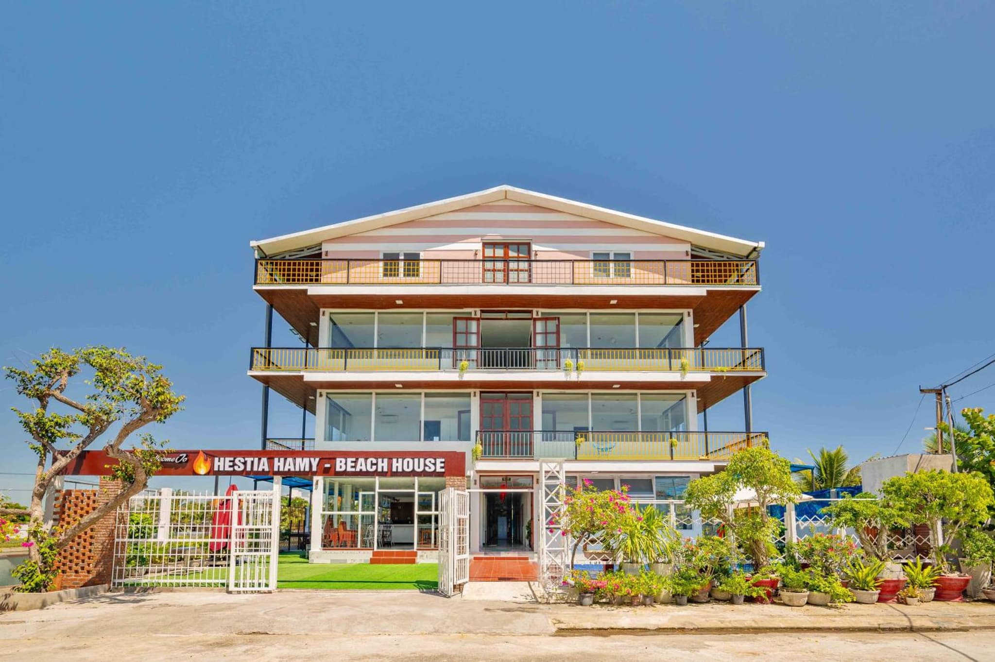 Hestia HaMy Beach House photo 3