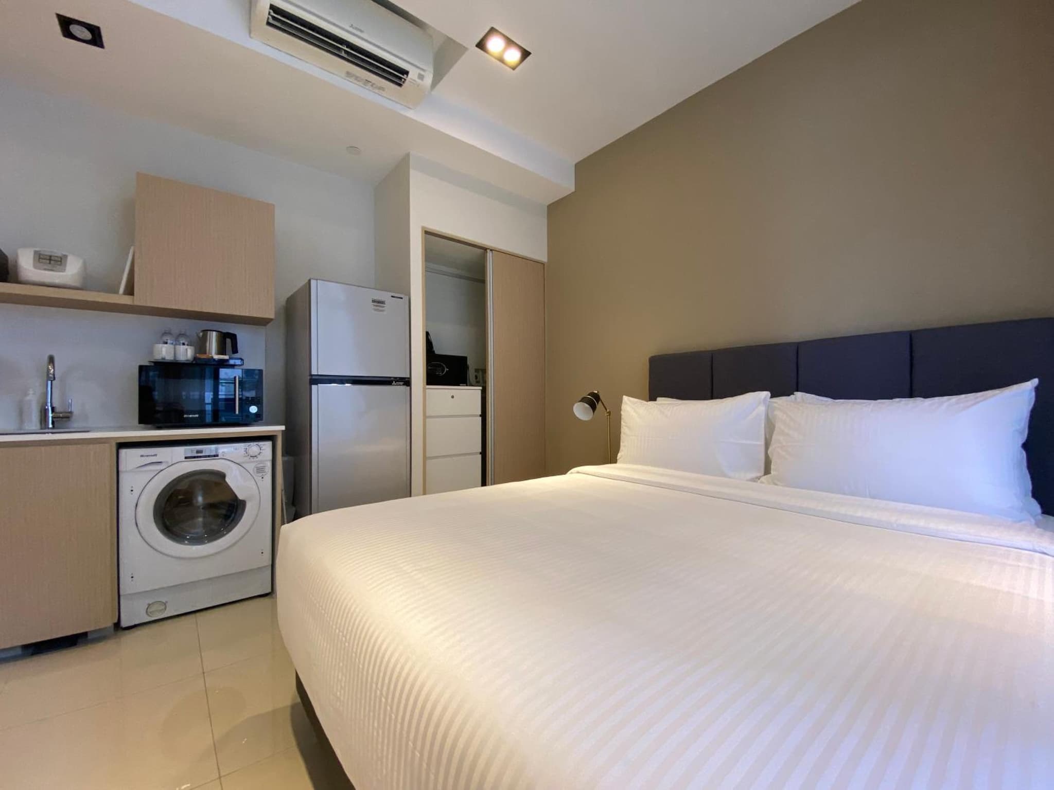 Momentus Serviced Residences Novena photo 6
